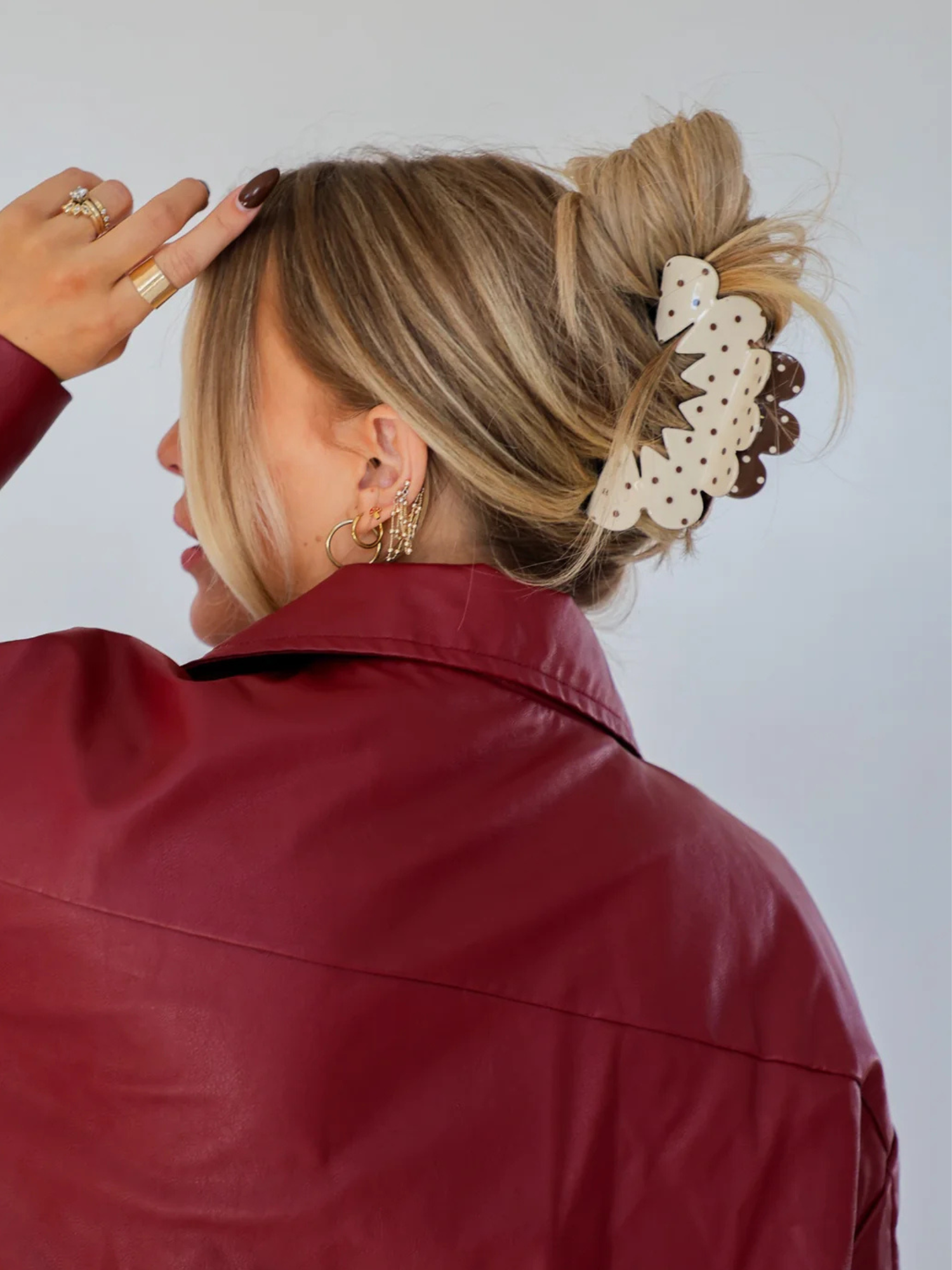 Brown & Cream Petal Arch Claw Clip - The Collective Rose