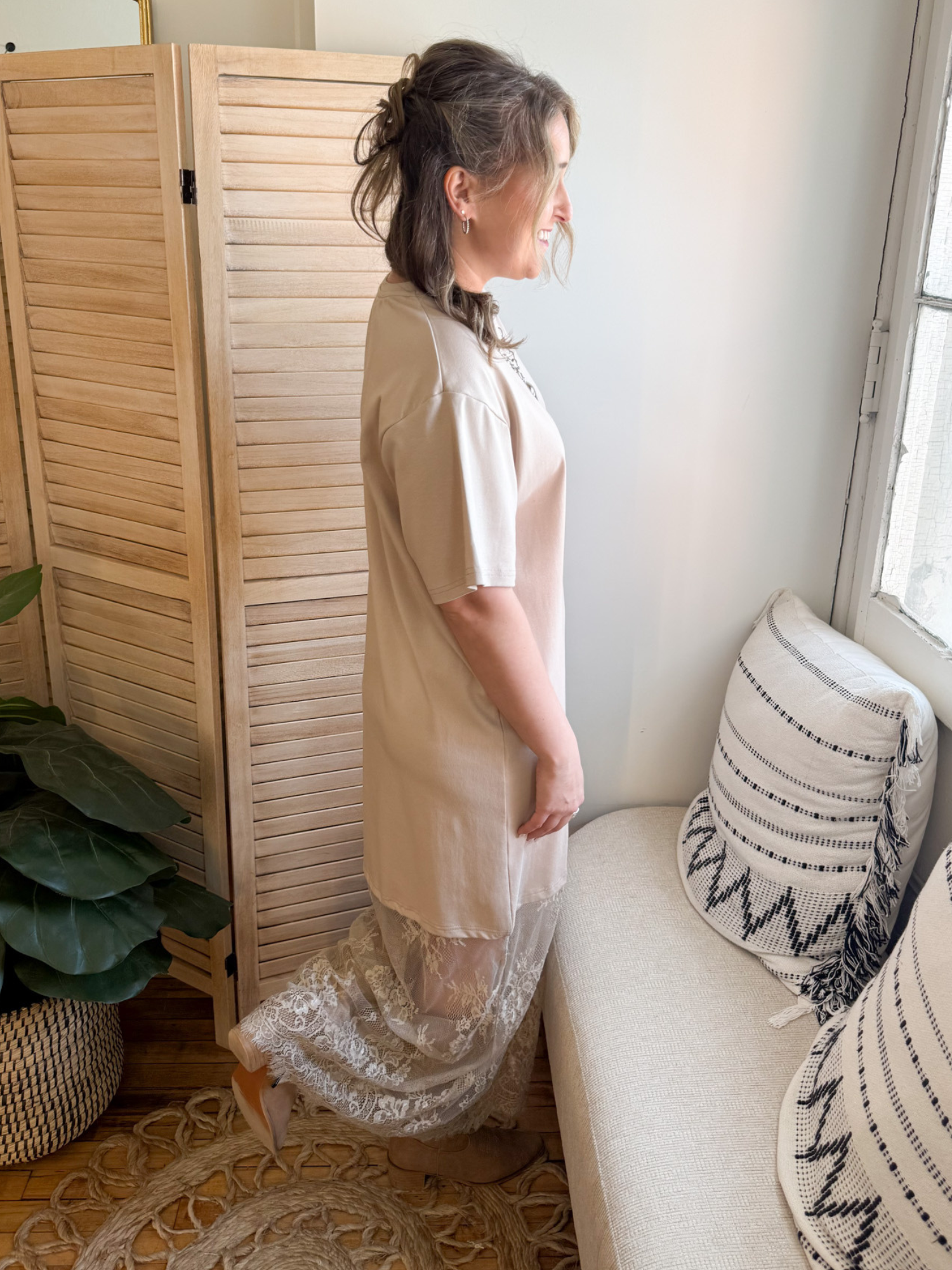 Jolie Lace T-Shirt Dress - The Collective Rose