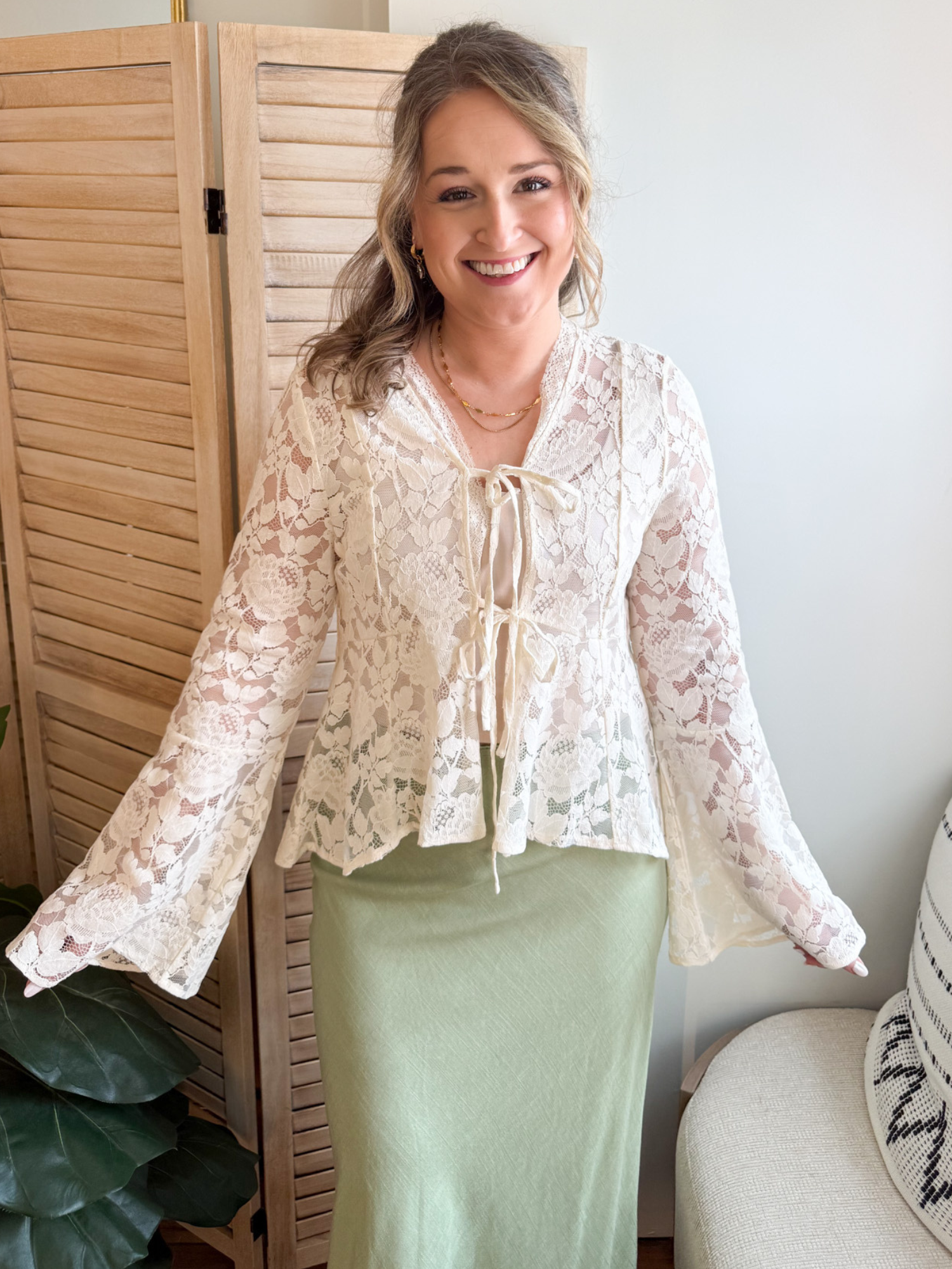 Shelbie Floral Lace Blouse - Cream - The Collective Rose