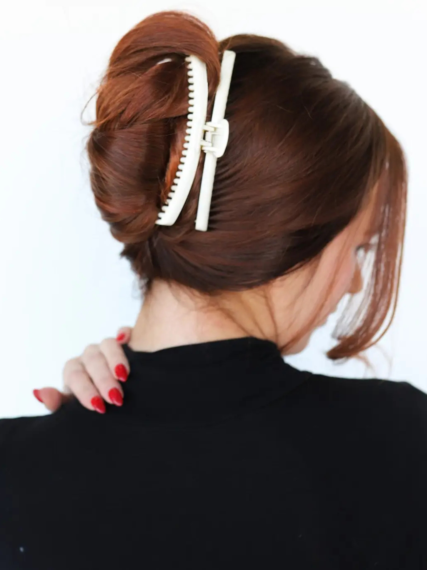 Shiny Original Hold Everything Claw - Cream - The Collective Rose