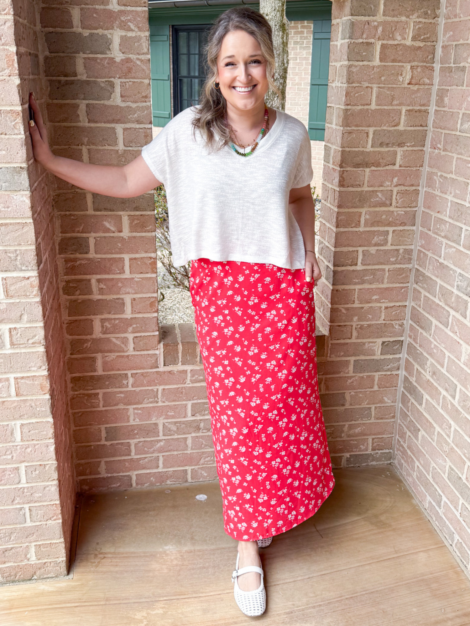 Julia V-Neck Slub Tee - Ivory - The Collective Rose