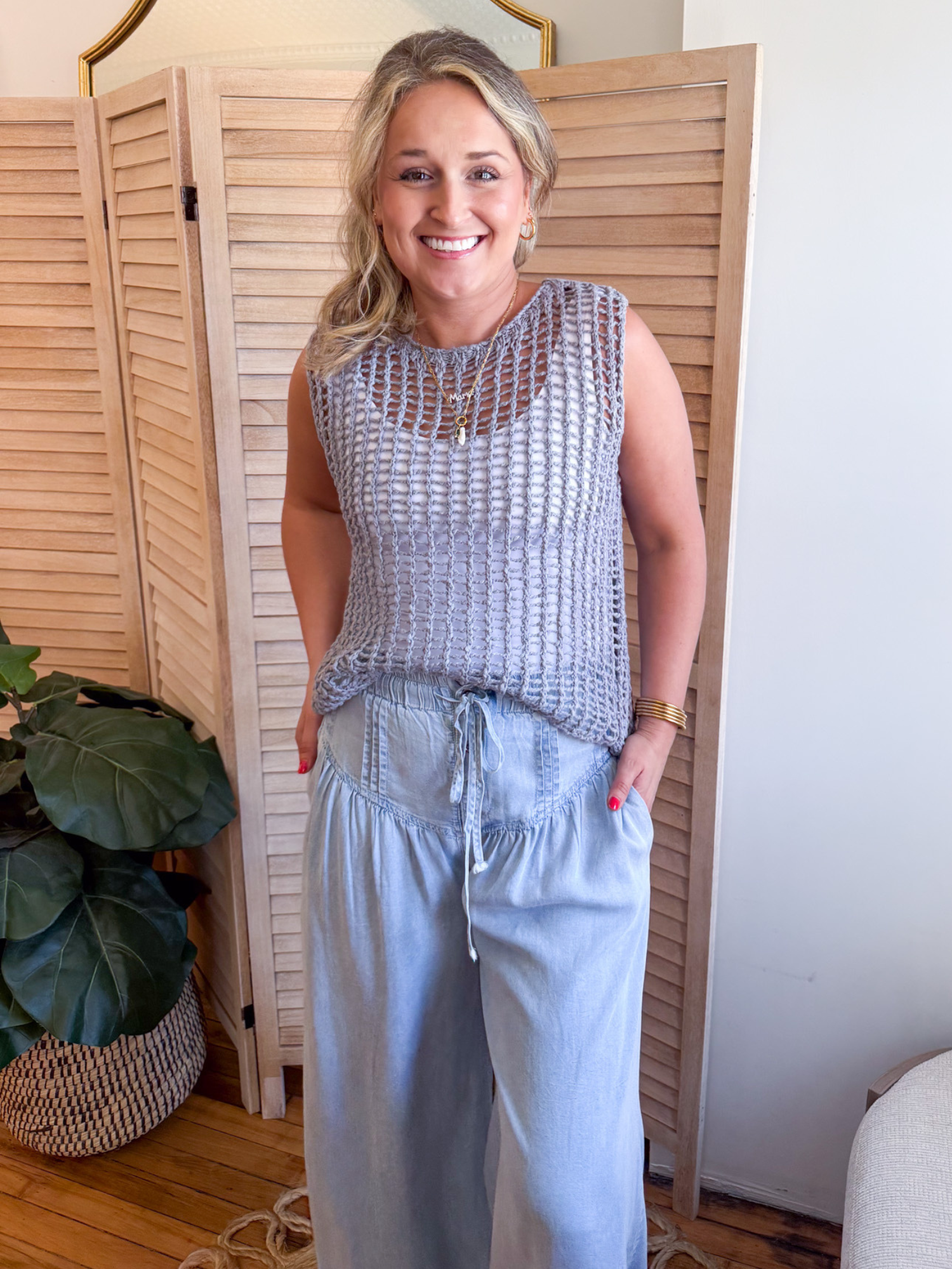 Hollis Chunky Open Knit Sweater Vest - Gray - The Collective Rose