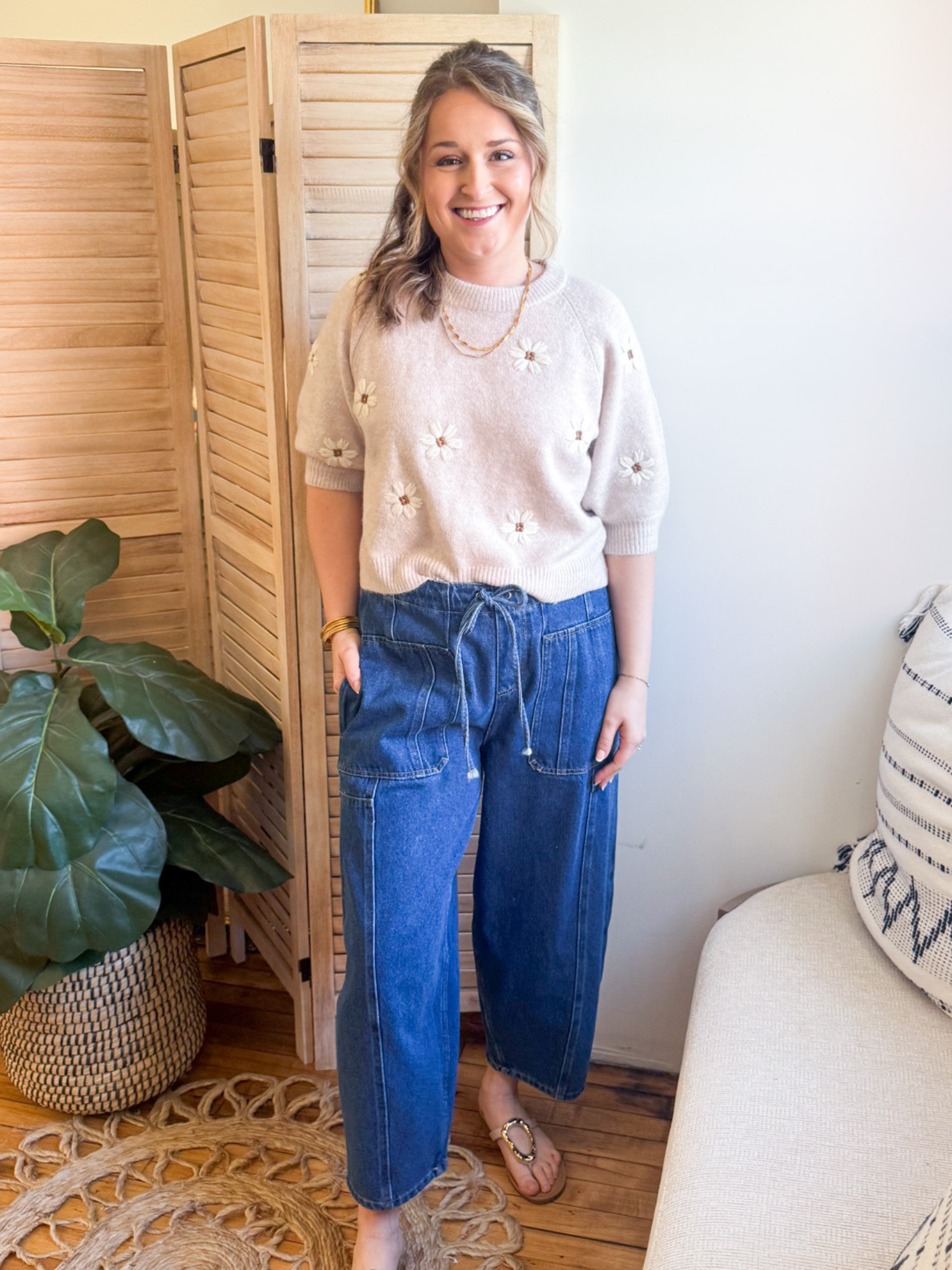 Mae Short Sleeve Flower Sweater - The Collective Rose