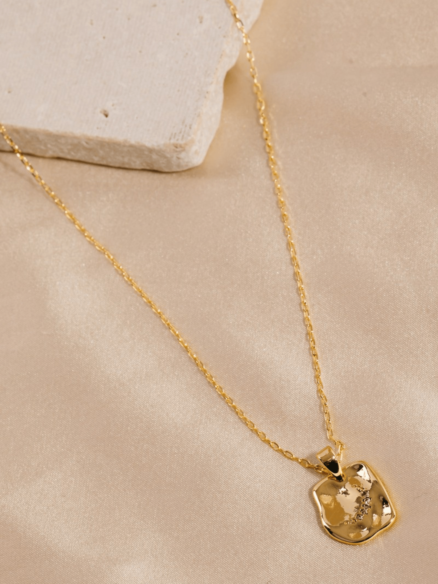 Crescent Moon Necklace - Collective Rose