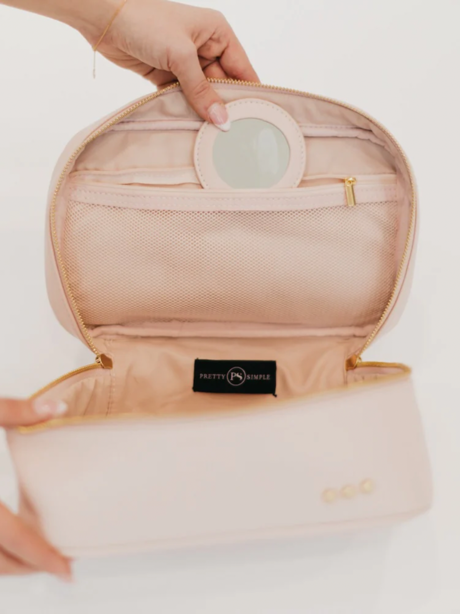 Madelyn Bow Makeup Bag - The Collective Rose