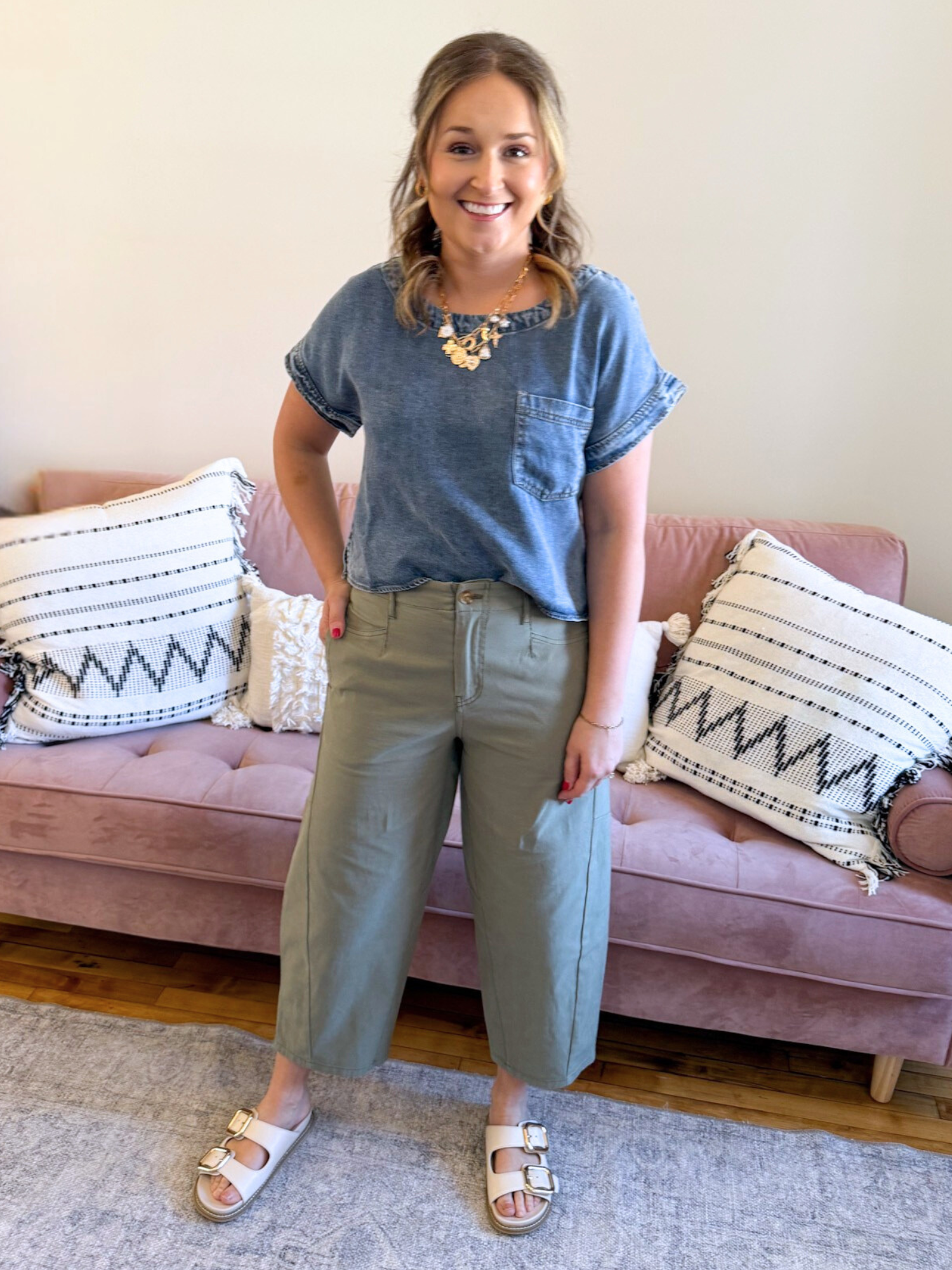 Falyn Cropped Barrel Pants - Olive