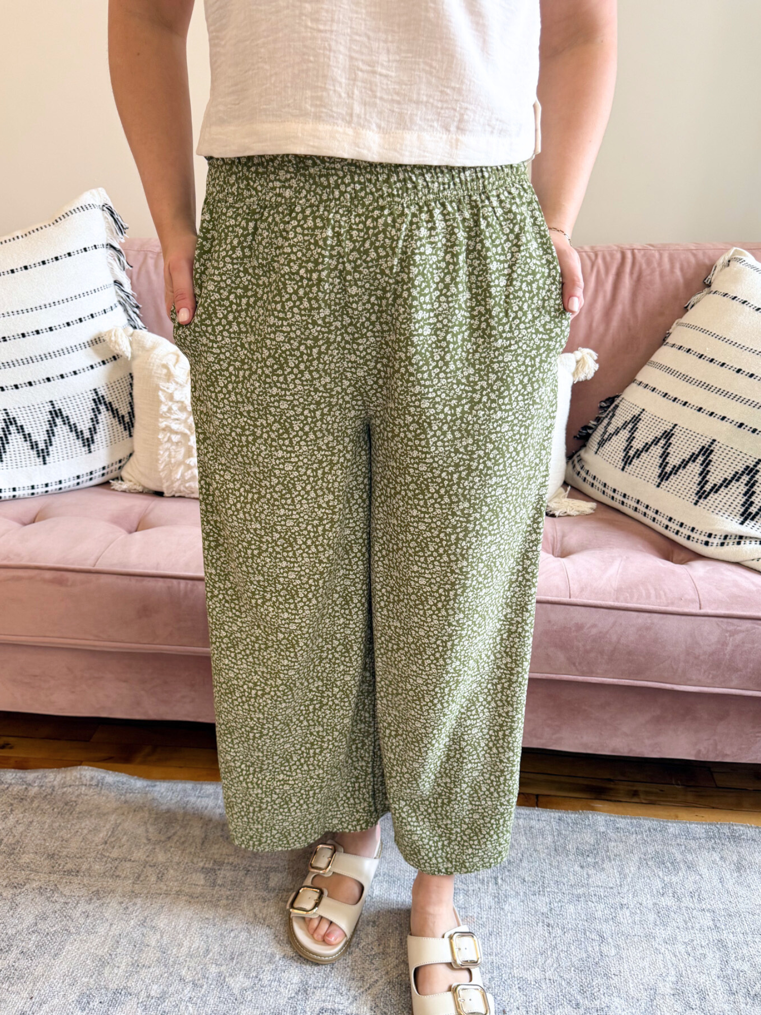 Saylor Wide Leg Floral Pants - The Collective Rose