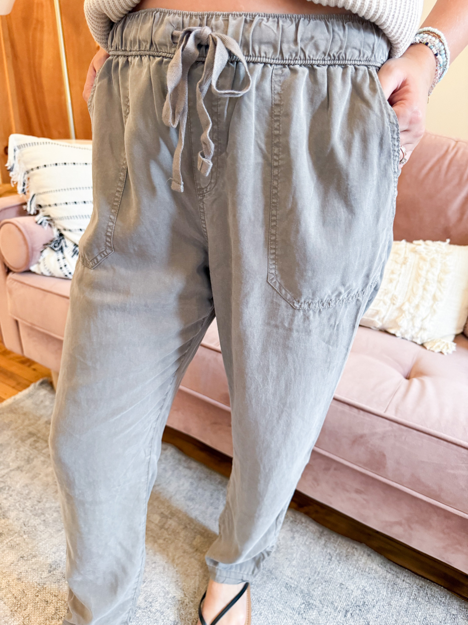 Lara Tencel Ankle Pants - The Collective Rose