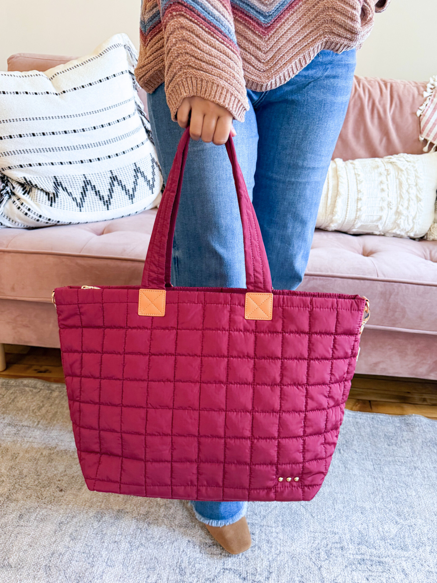 Day Dreamer Quilted Travel Tote - Burgundy - The Collective Rose
