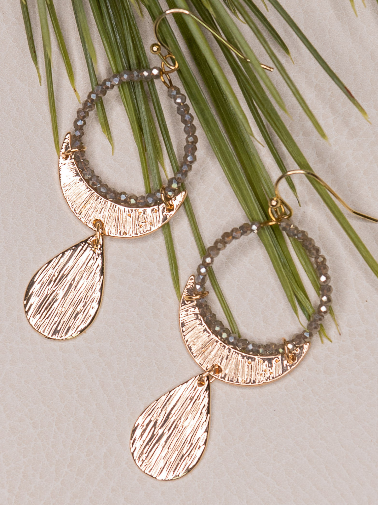 Naomi Beaded Drop Earrings - The Collective Rose