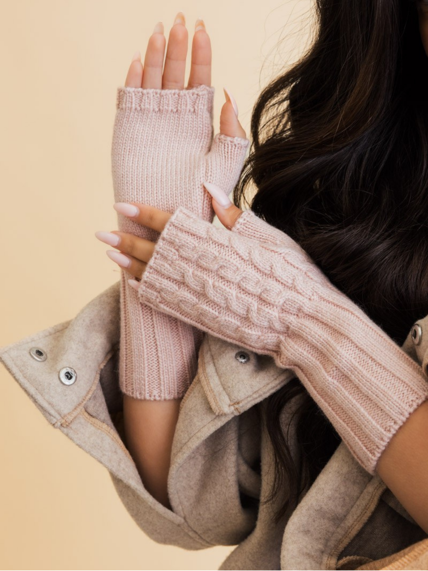 Cable Knit Fingerless Gloves - Pink - The Collective Rose