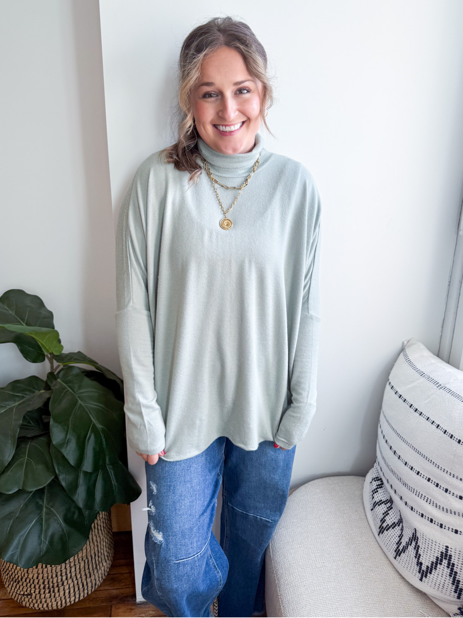 Drew Oversized Turtleneck Sweater - Sage - The Collective Rose