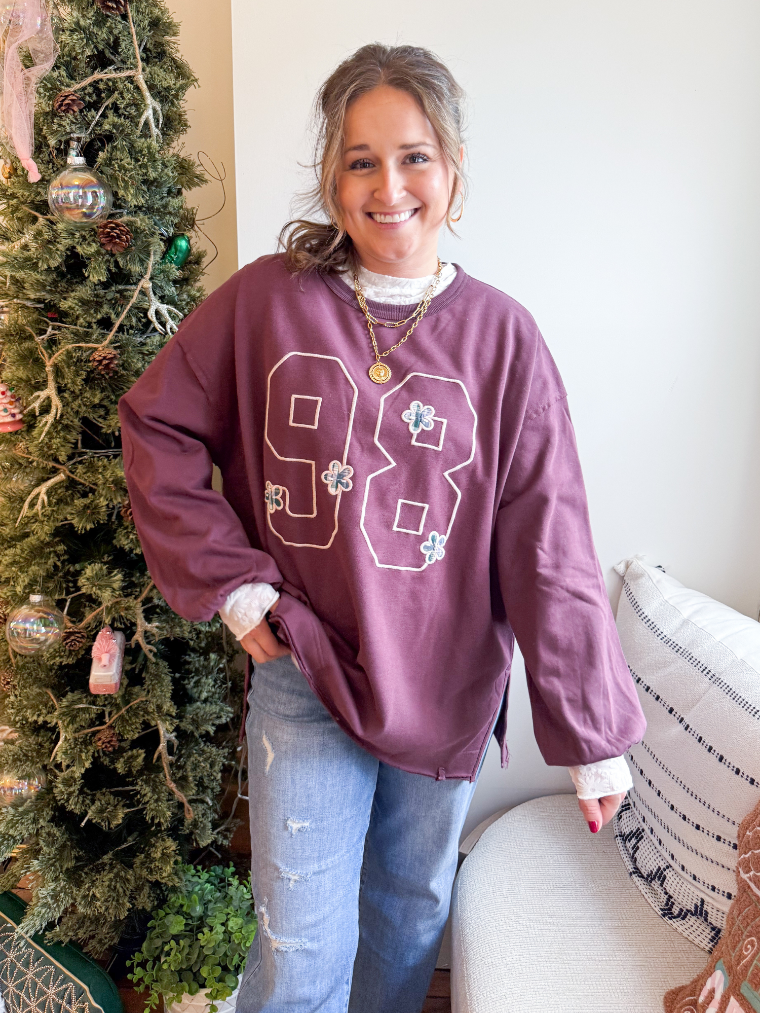 98 Embroidered Oversized Crewneck