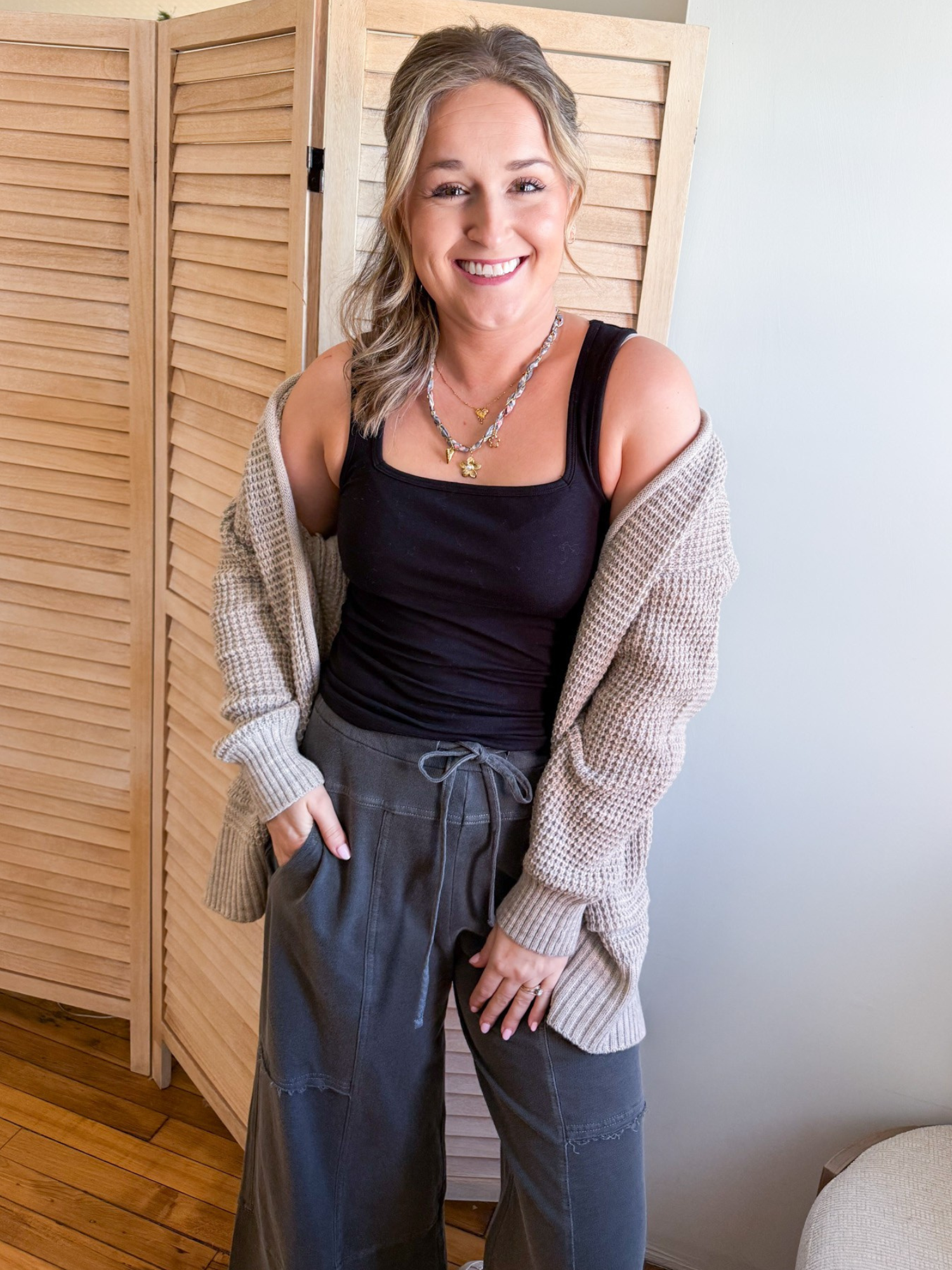 Basic Square Neck Tank Top - Black - The Collective Rose