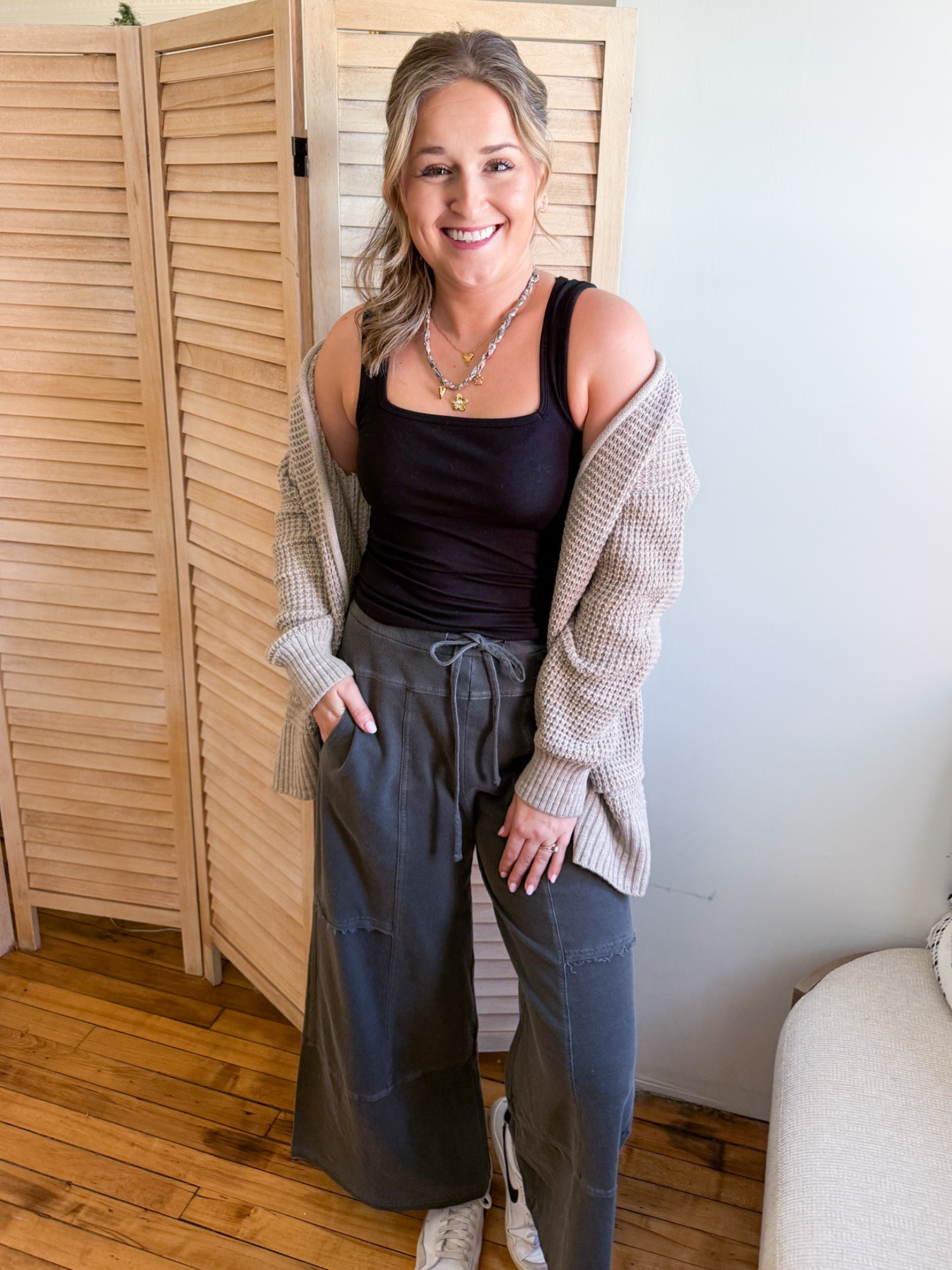 Basic Square Neck Tank Top - Black - The Collective Rose