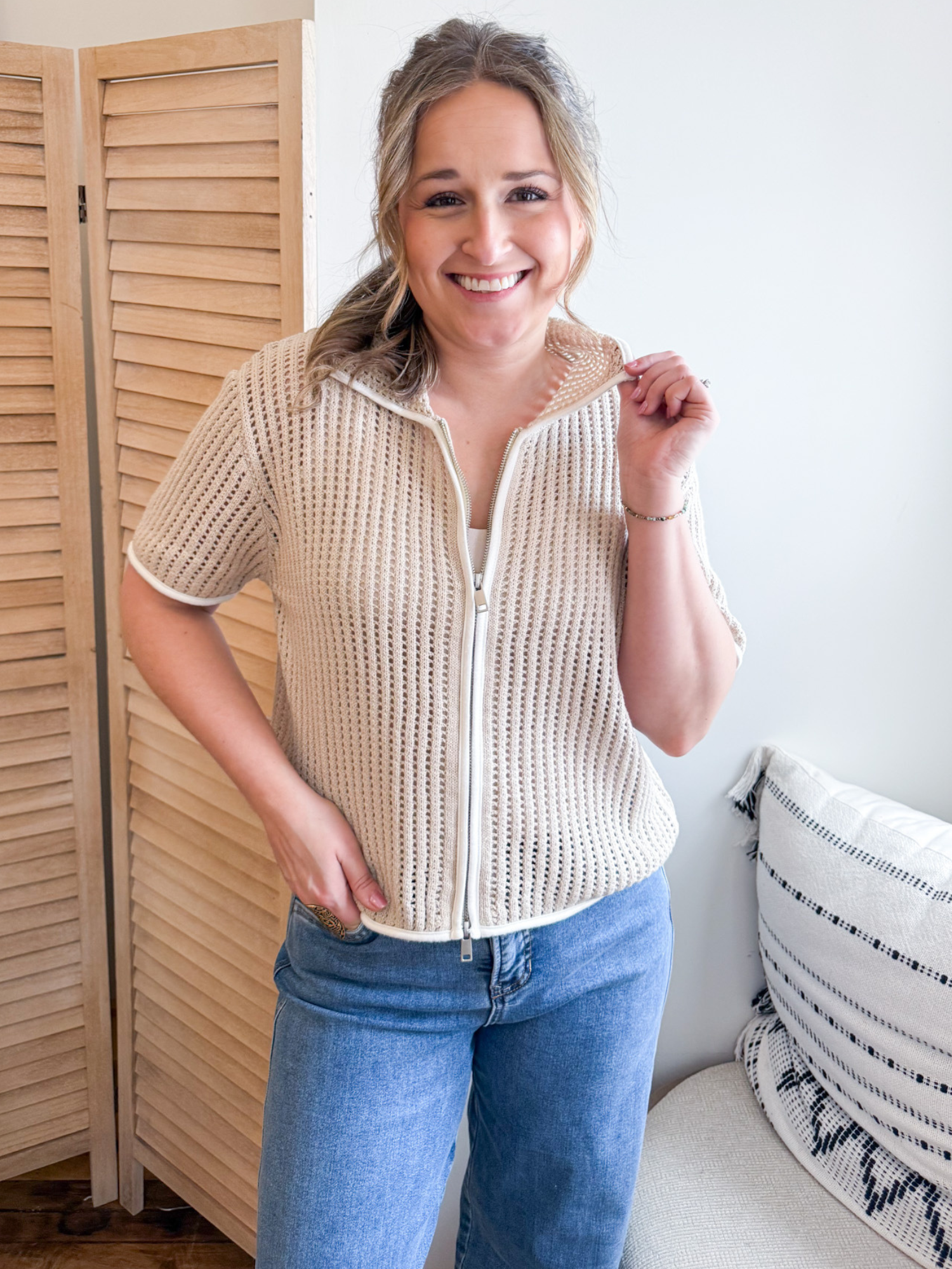 Olivia Short Sleeve Zip Up Sweater - The Collective Rose