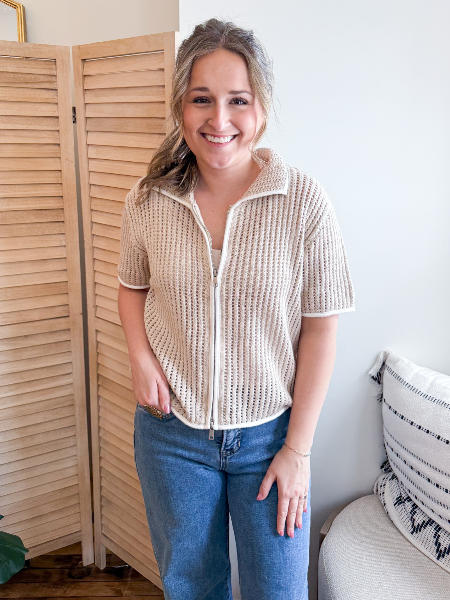 Olivia Short Sleeve Zip Up Sweater - The Collective Rose