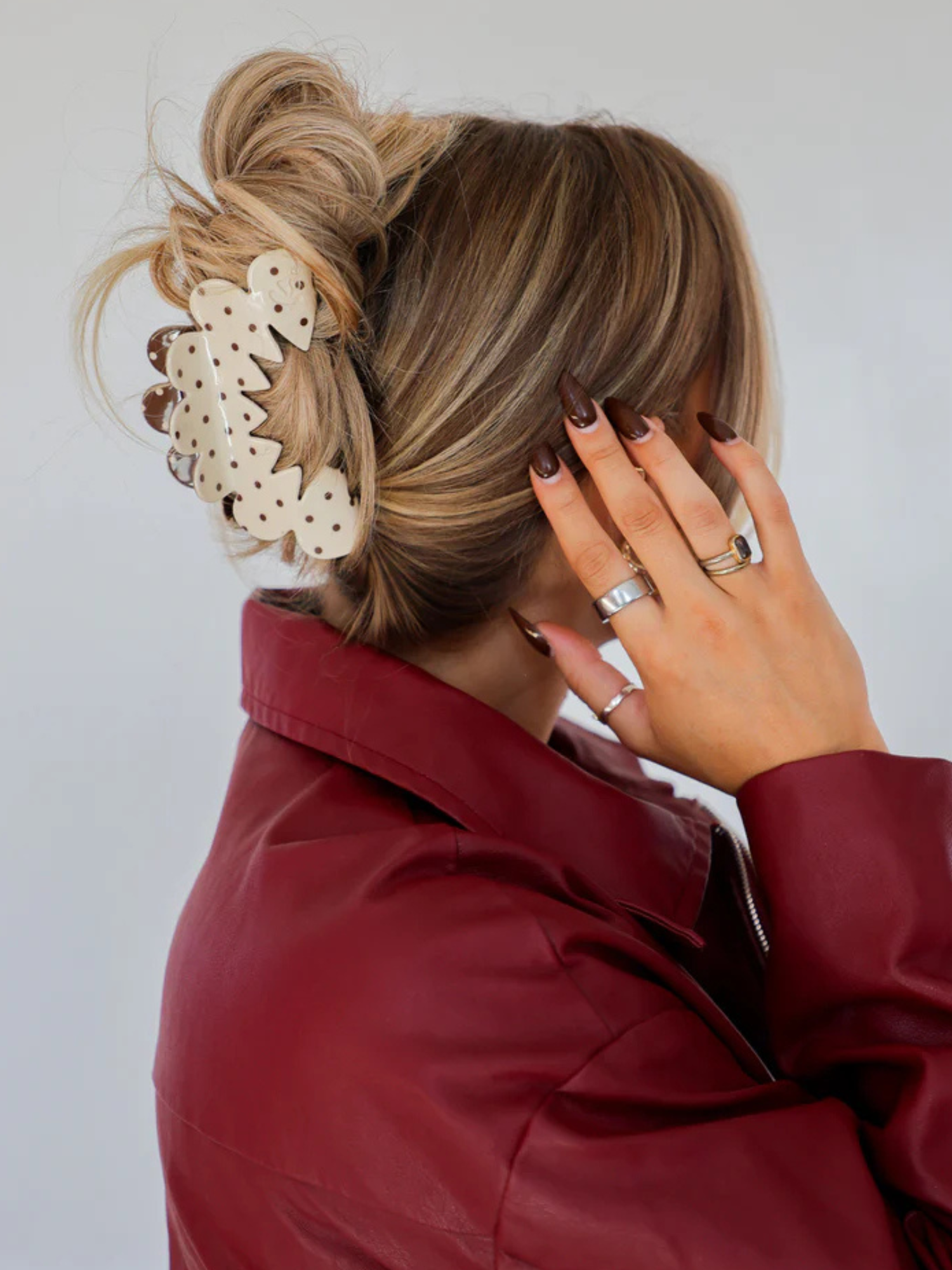 Brown & Cream Petal Arch Claw Clip - The Collective Rose