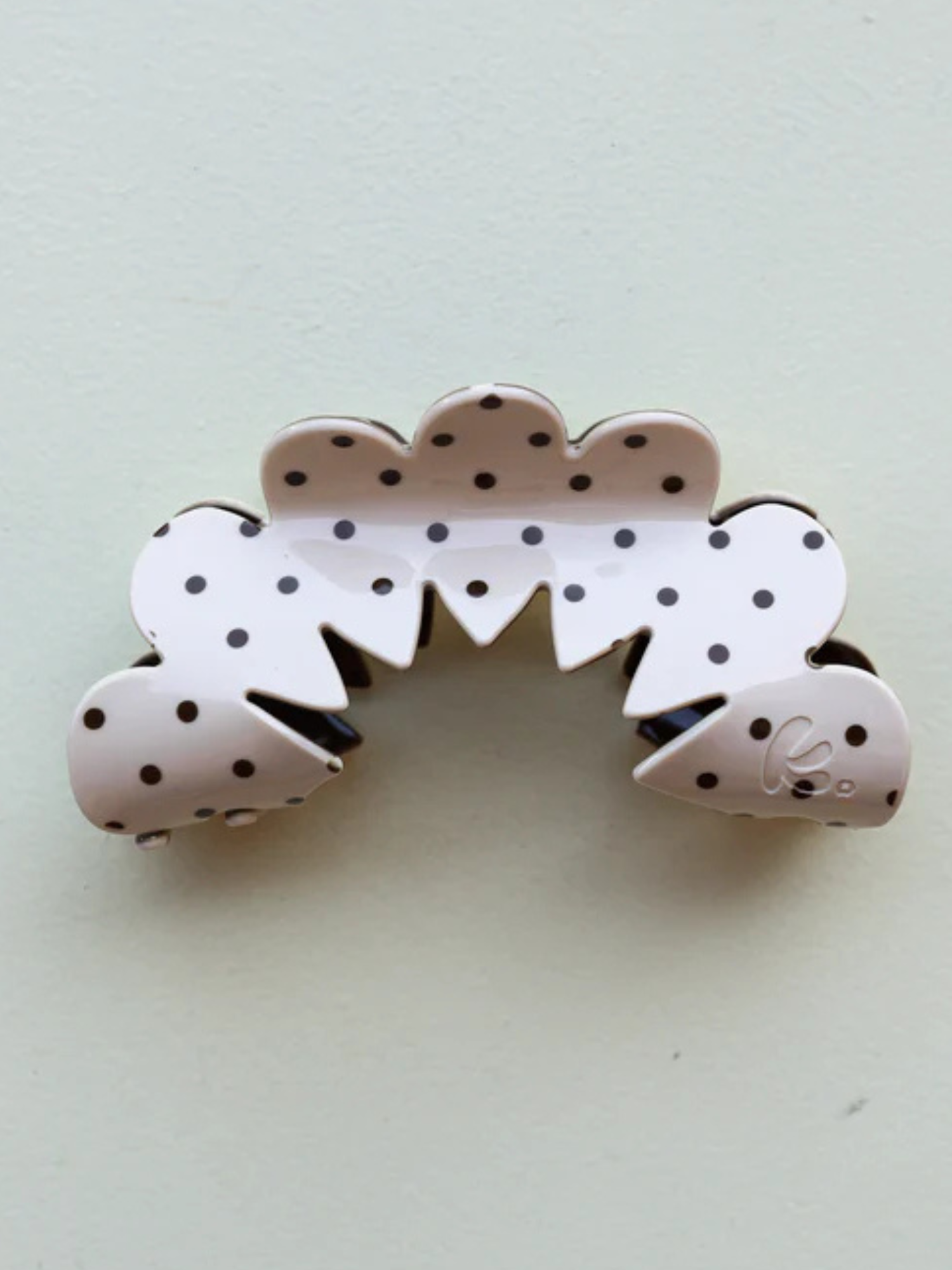 Brown & Cream Petal Arch Claw Clip - The Collective Rose