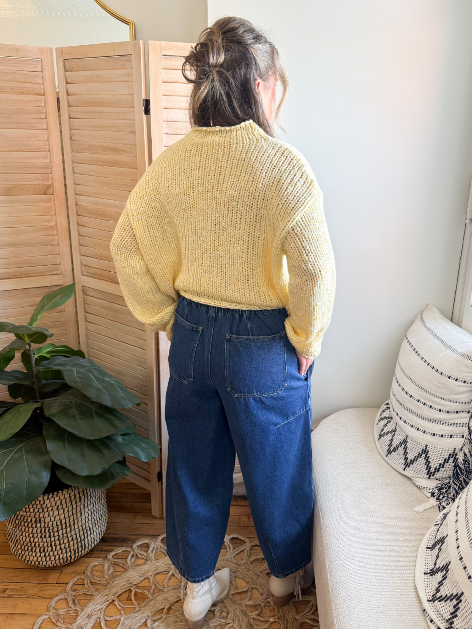 Wide Leg Relaxed Barrel Jeans - The Collective Rose