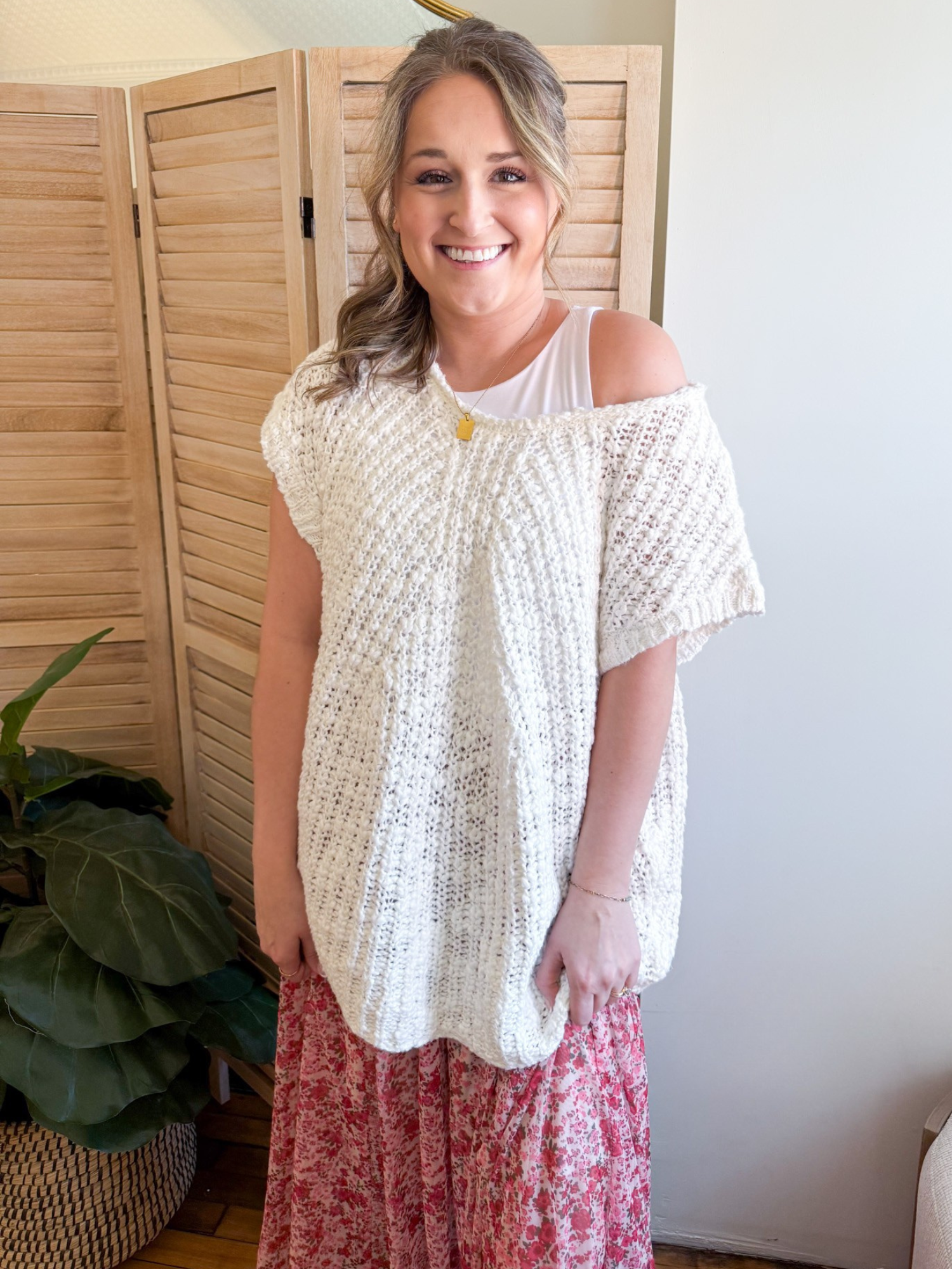 Anika Short Sleeve Sweater - The Collective Rose