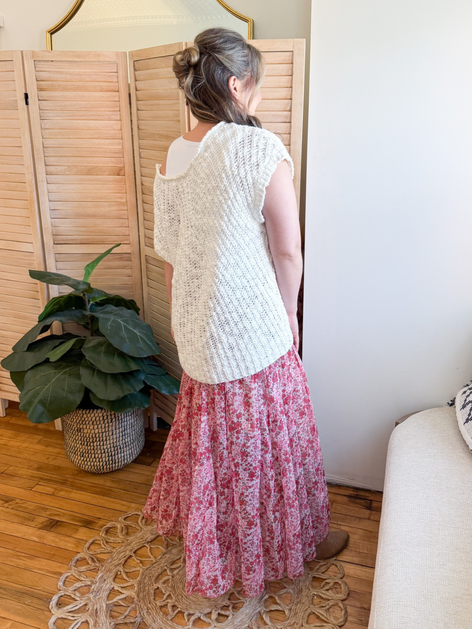 Anika Short Sleeve Sweater - The Collective Rose