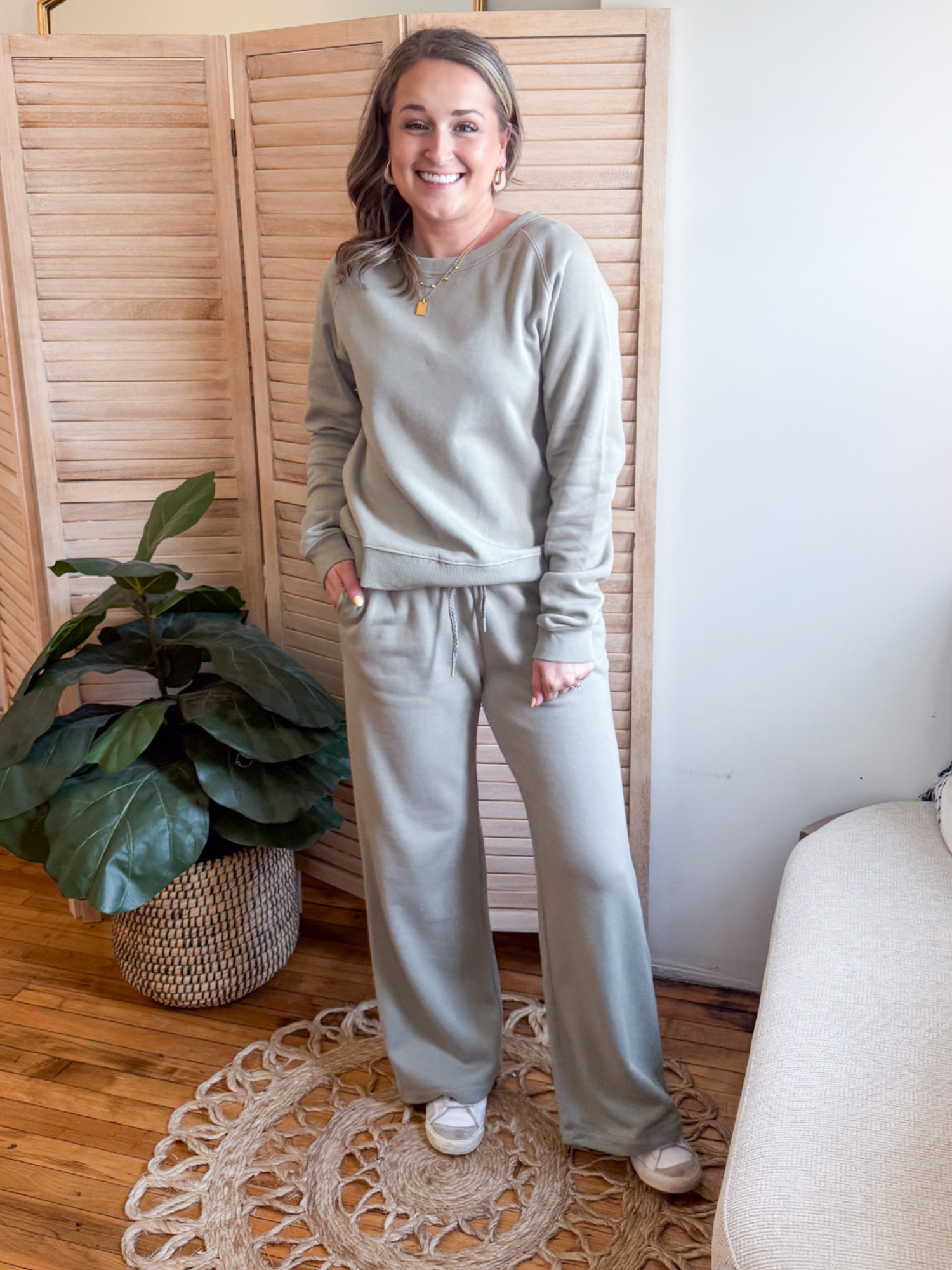 Hadley Wide Leg Fleece Pants - Sage Green - The Collective Rose