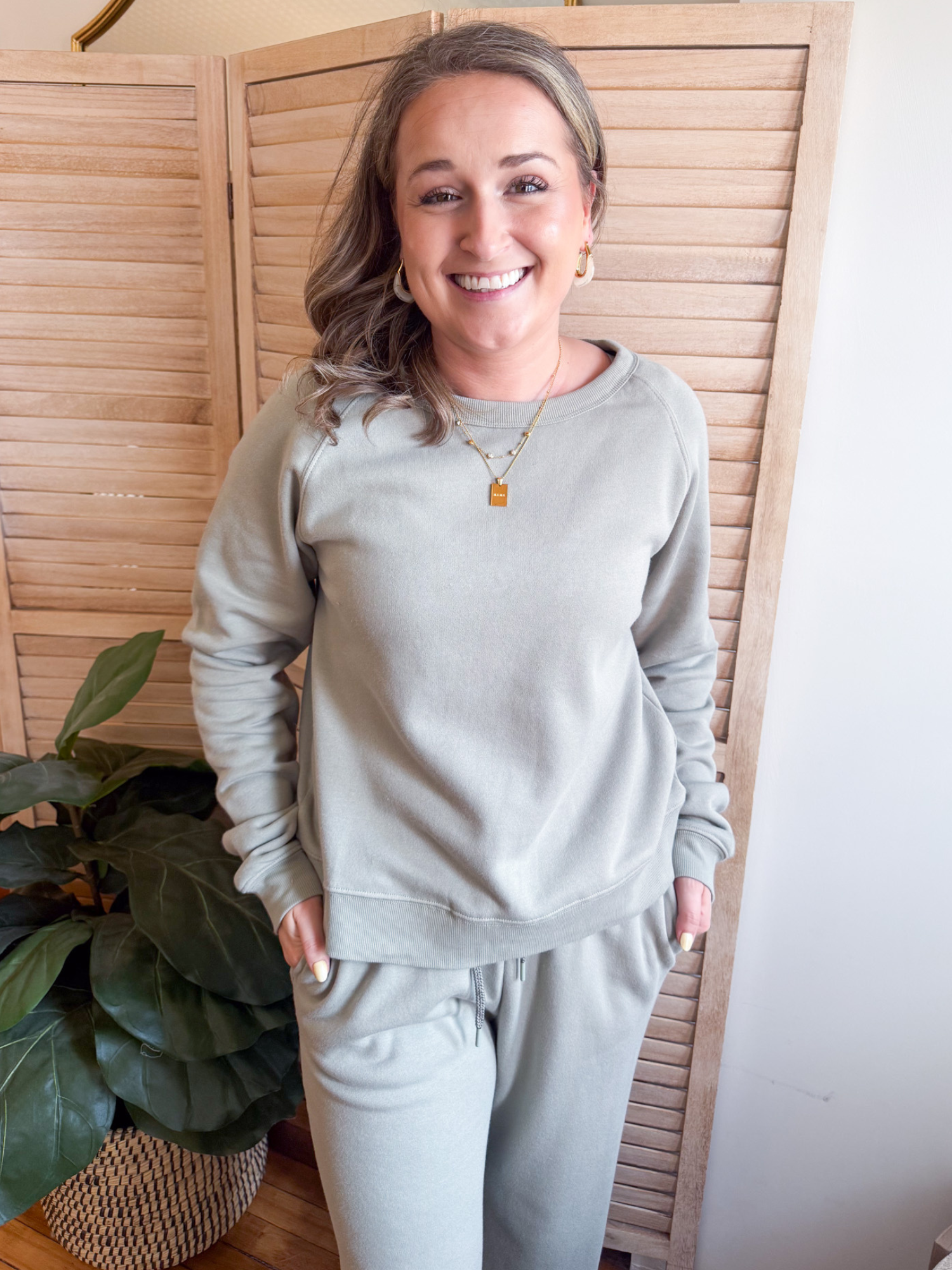 Hadley Fleece Crewneck - Sage Green - The Collective Rose