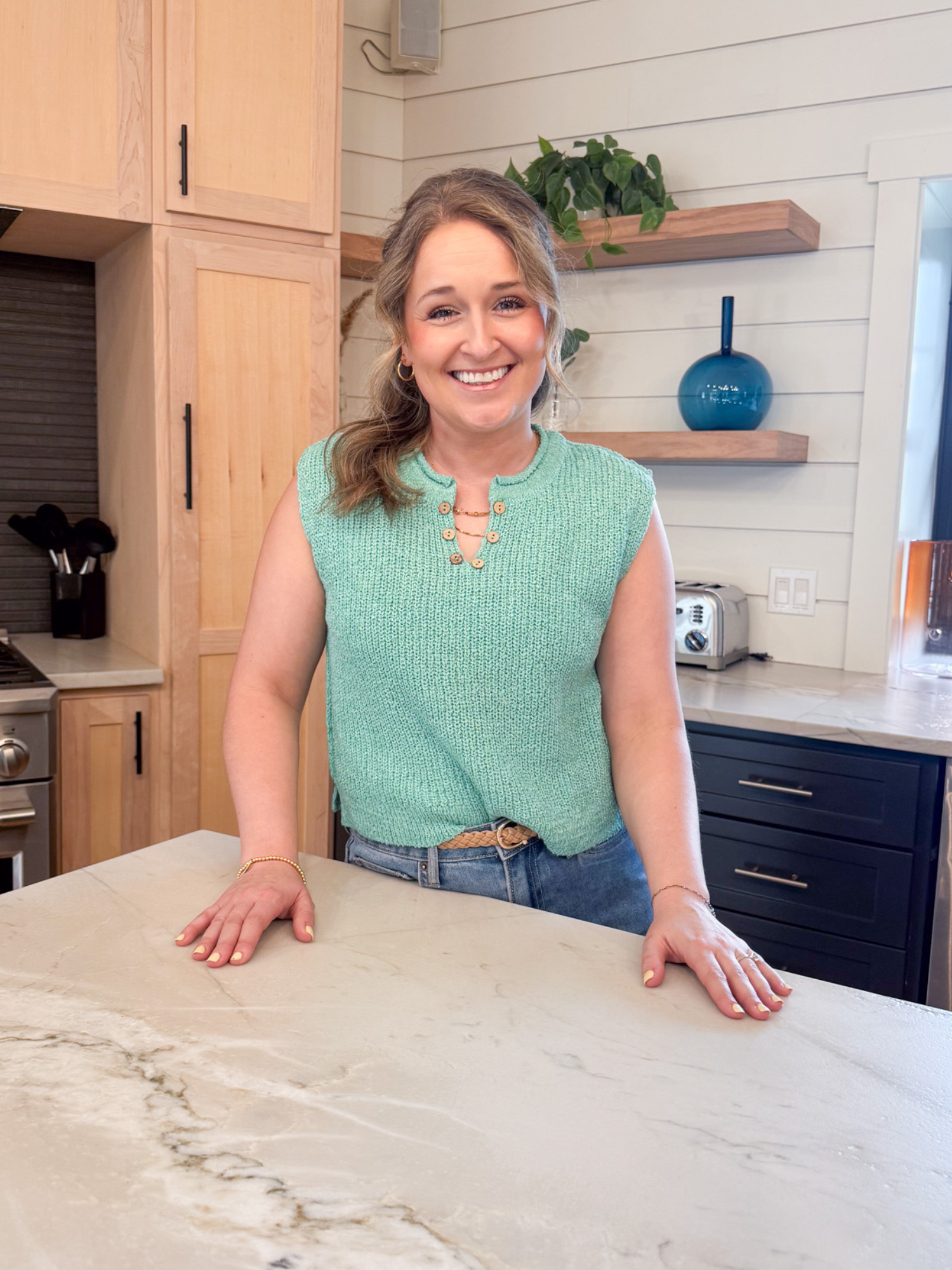 Addison Split Neck Sweater Vest - Mint - The Collective Rose