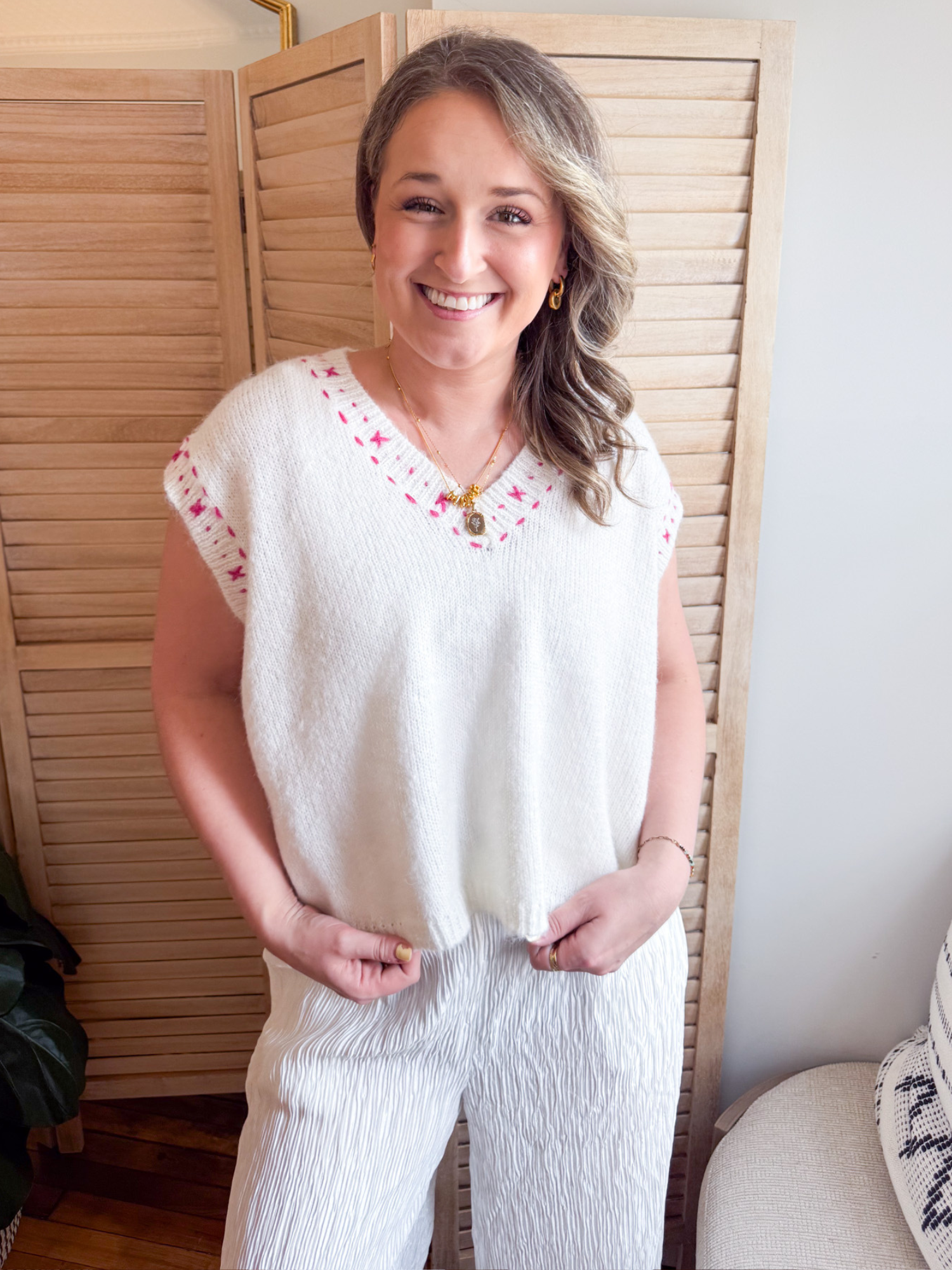 Nia Contrast Stitch Sweater Vest - The Collective Rose