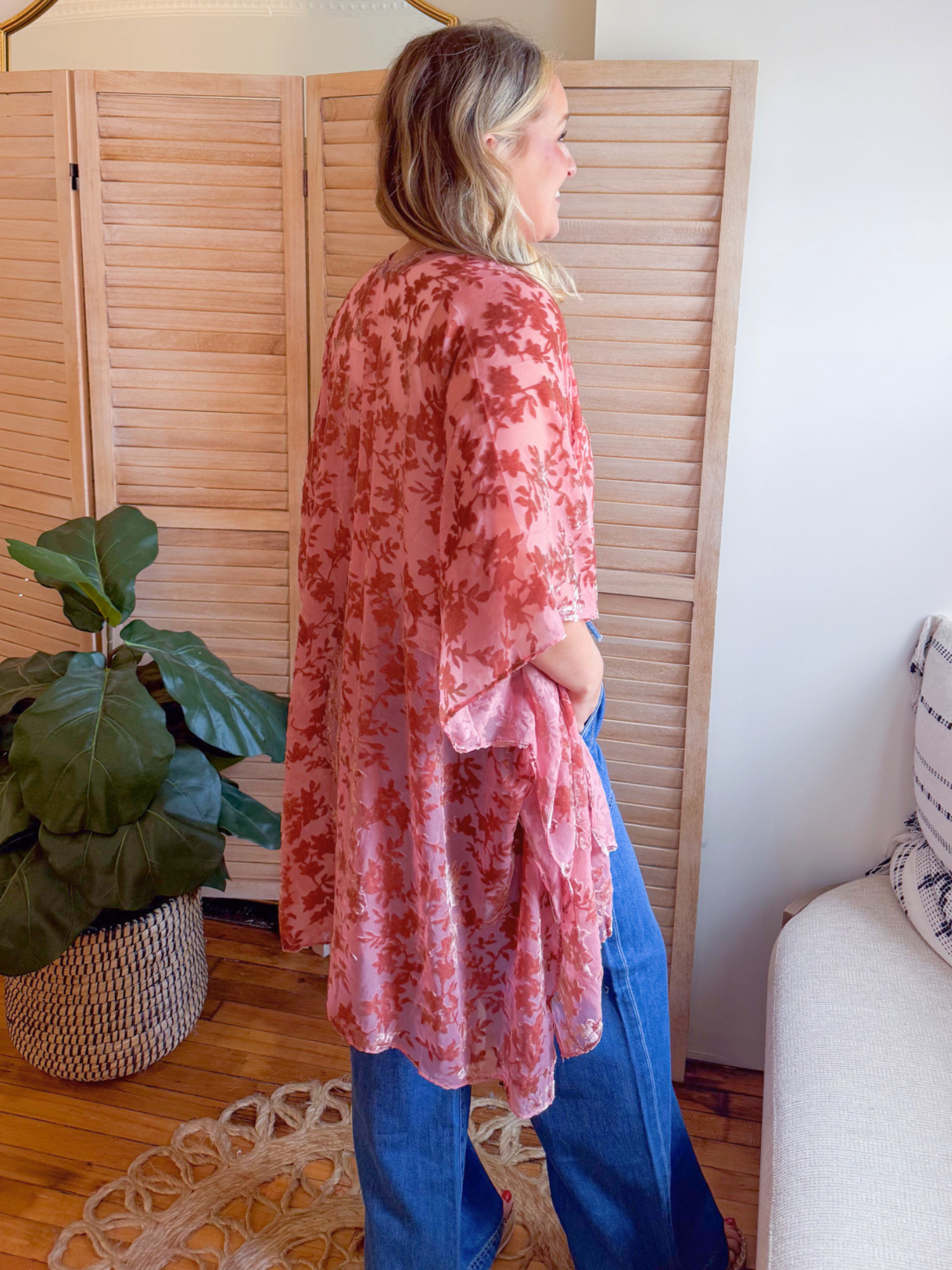 Alessia Velvet Floral Kimono - The Collective Rose
