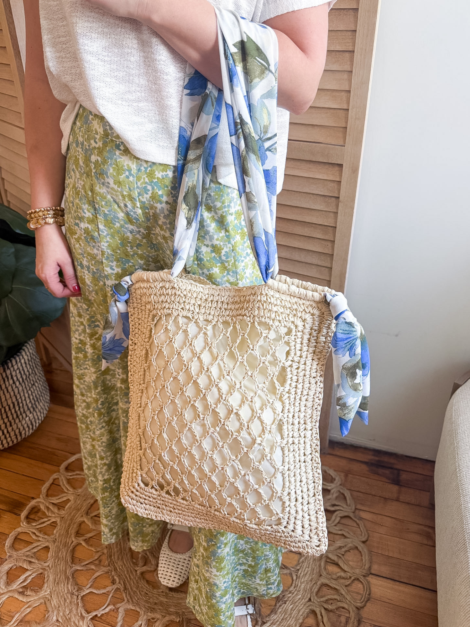 Bandana Strap Straw Tote Bag - The Collective Rose