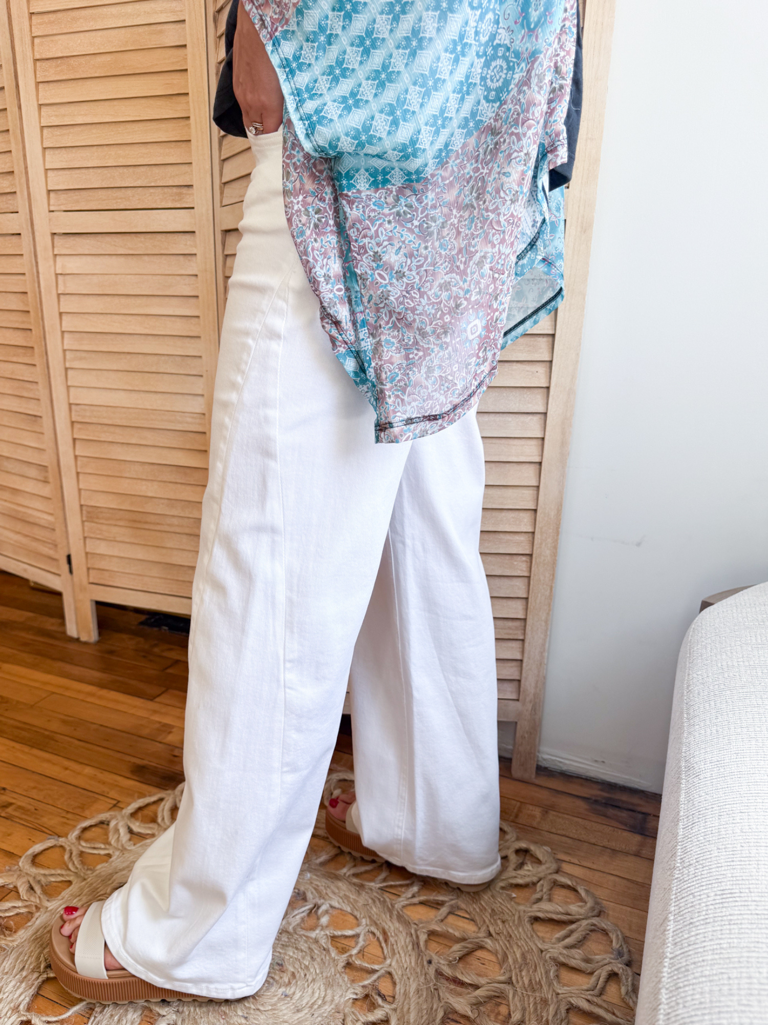 Mid Rise Wide Leg Panel Jeans