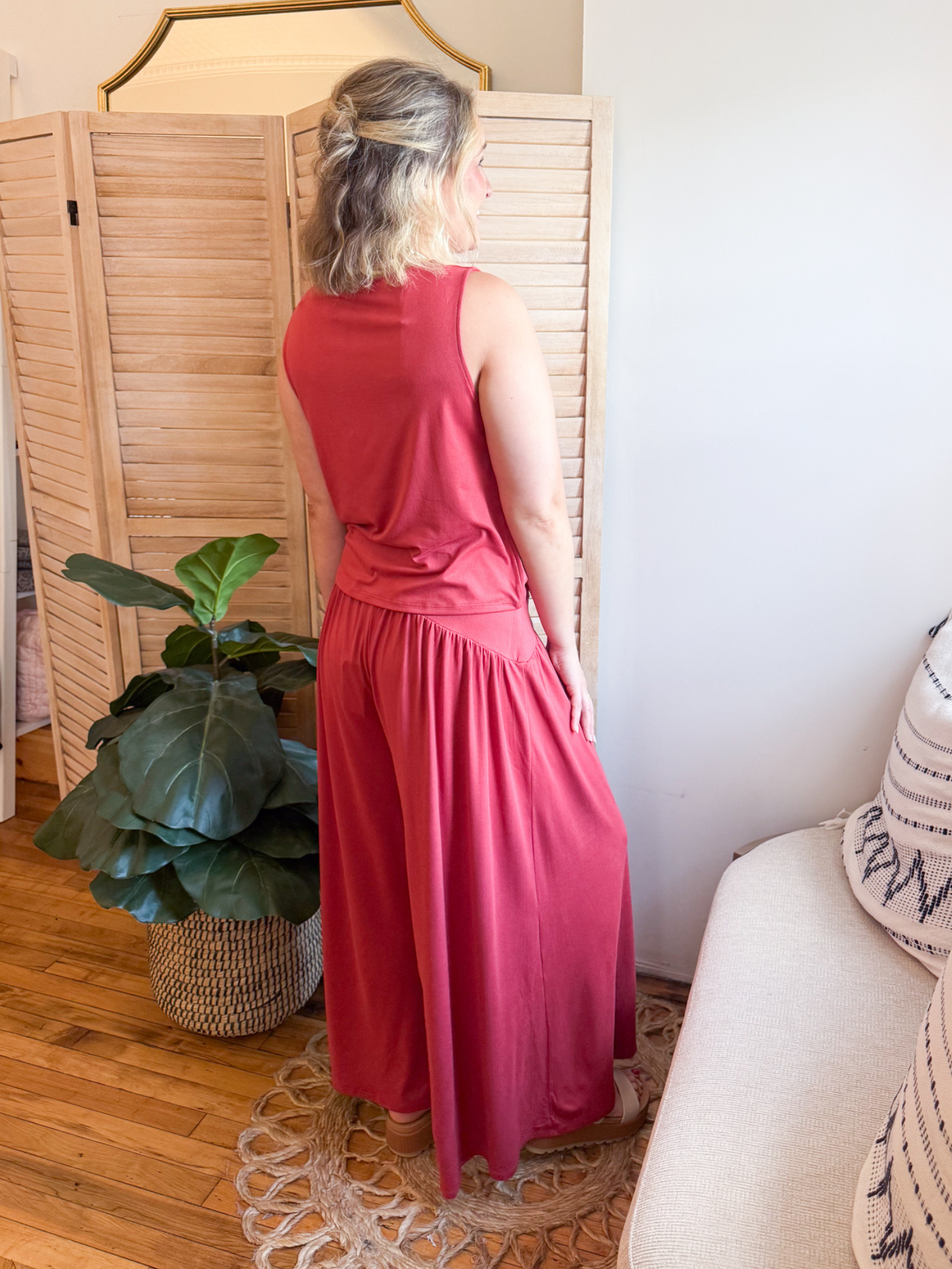 Solene Cowl Neck Tank Top - Dusty Red