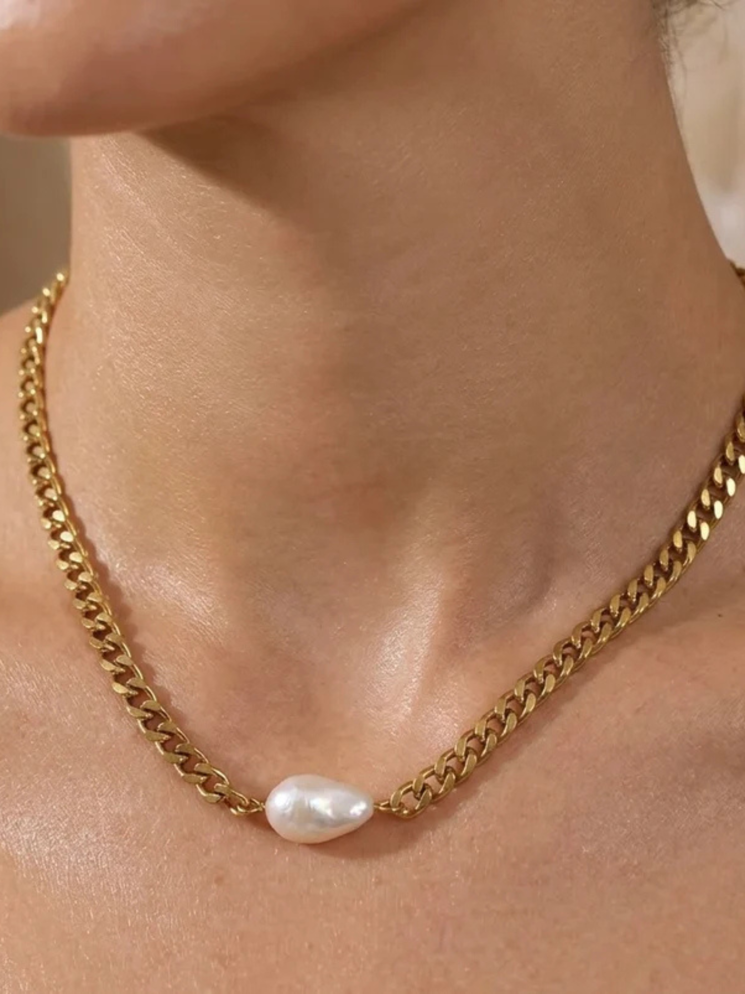 Cuban Chain Pearl Necklace