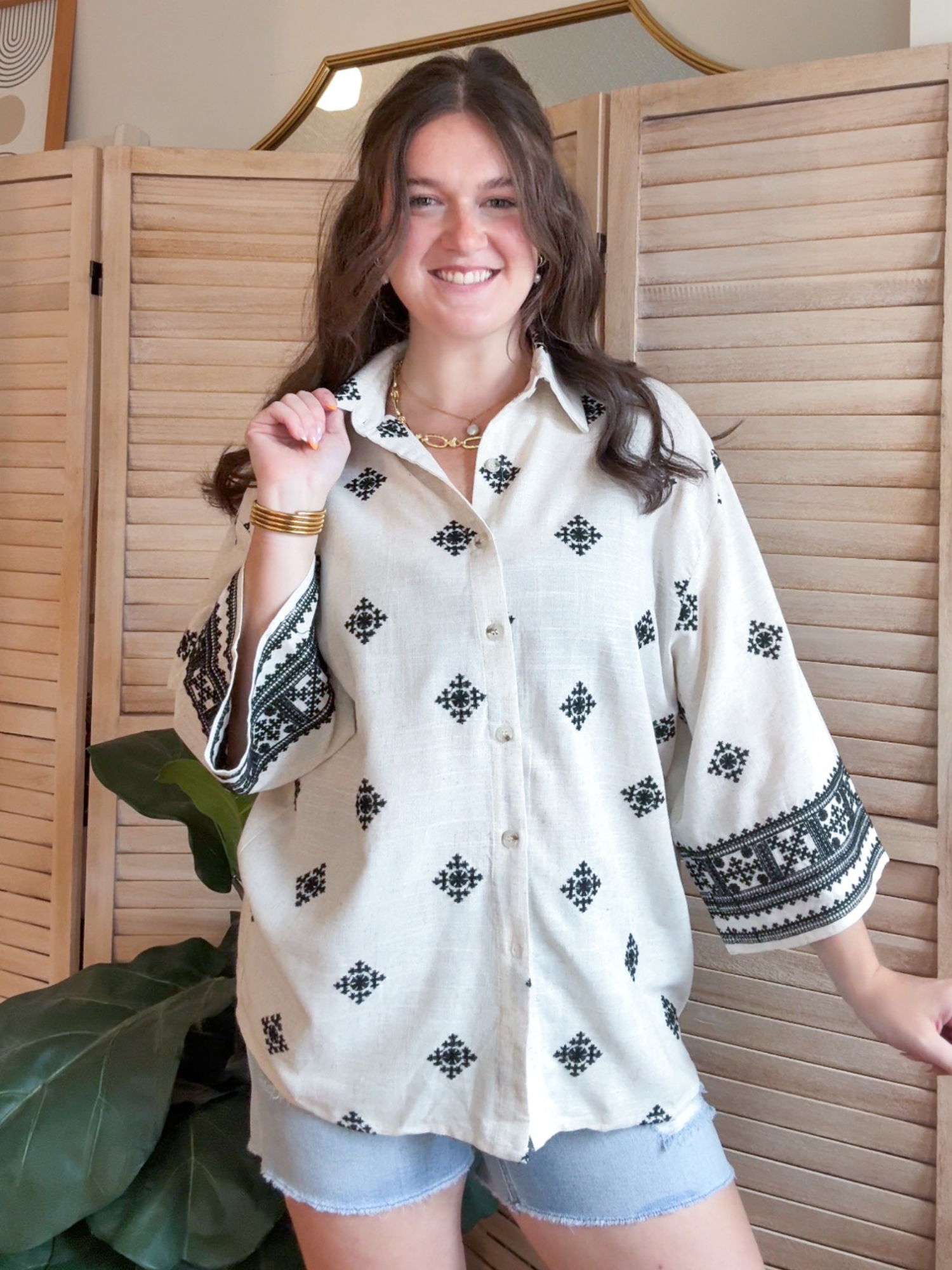 Hazel Embroidered Button Up