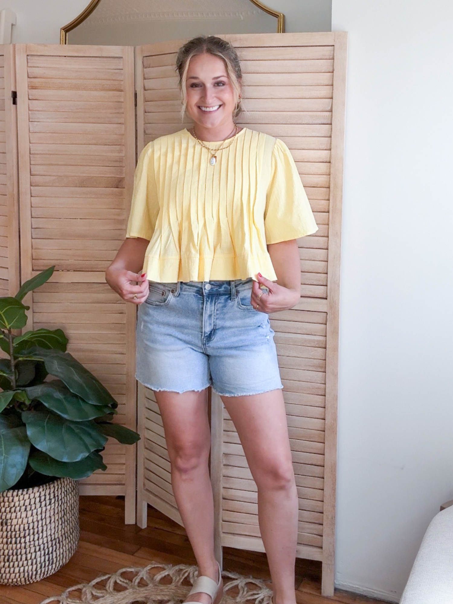 Bella Flutter Sleeve Blouse