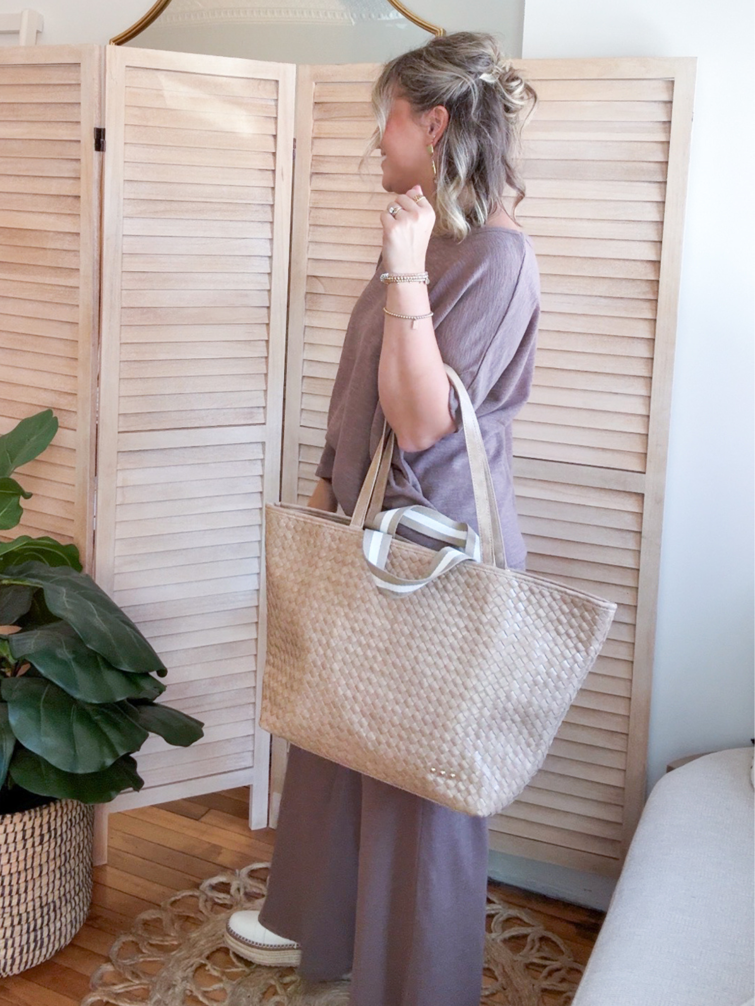 Tiffany Woven Organizer Tote - Taupe