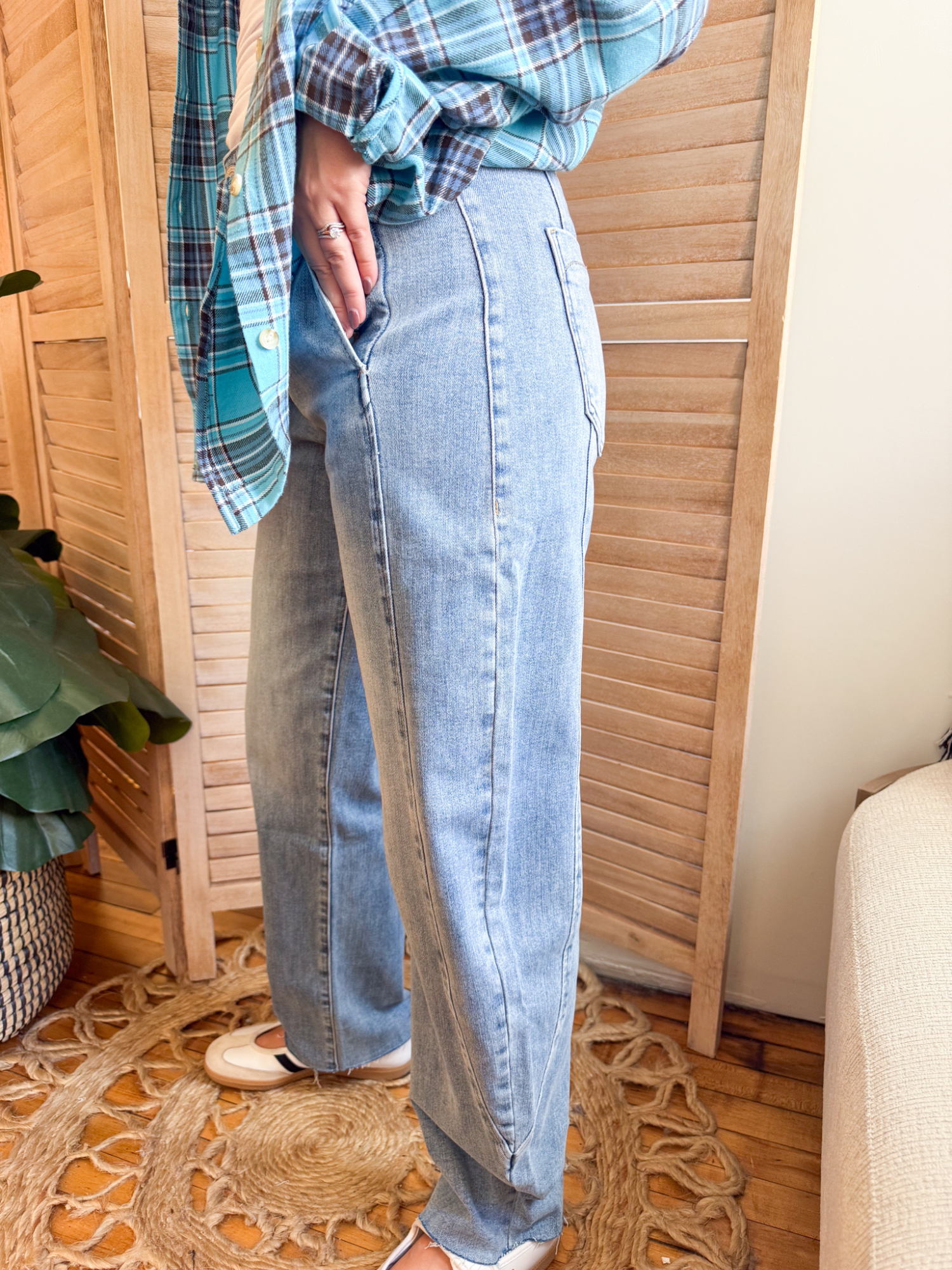 Smooth Fit Barrel Leg Tapered Jeans