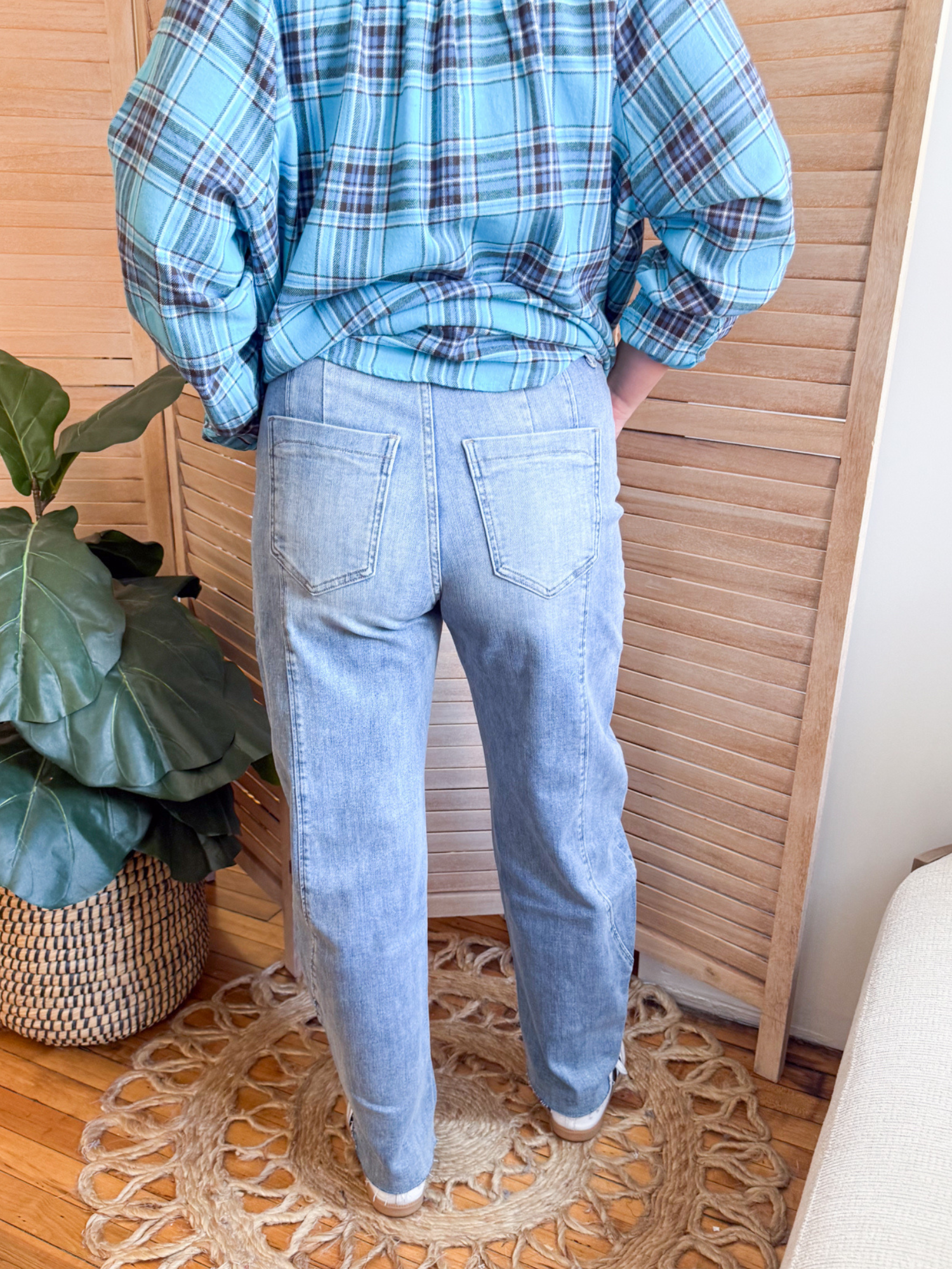 Smooth Fit Barrel Leg Tapered Jeans