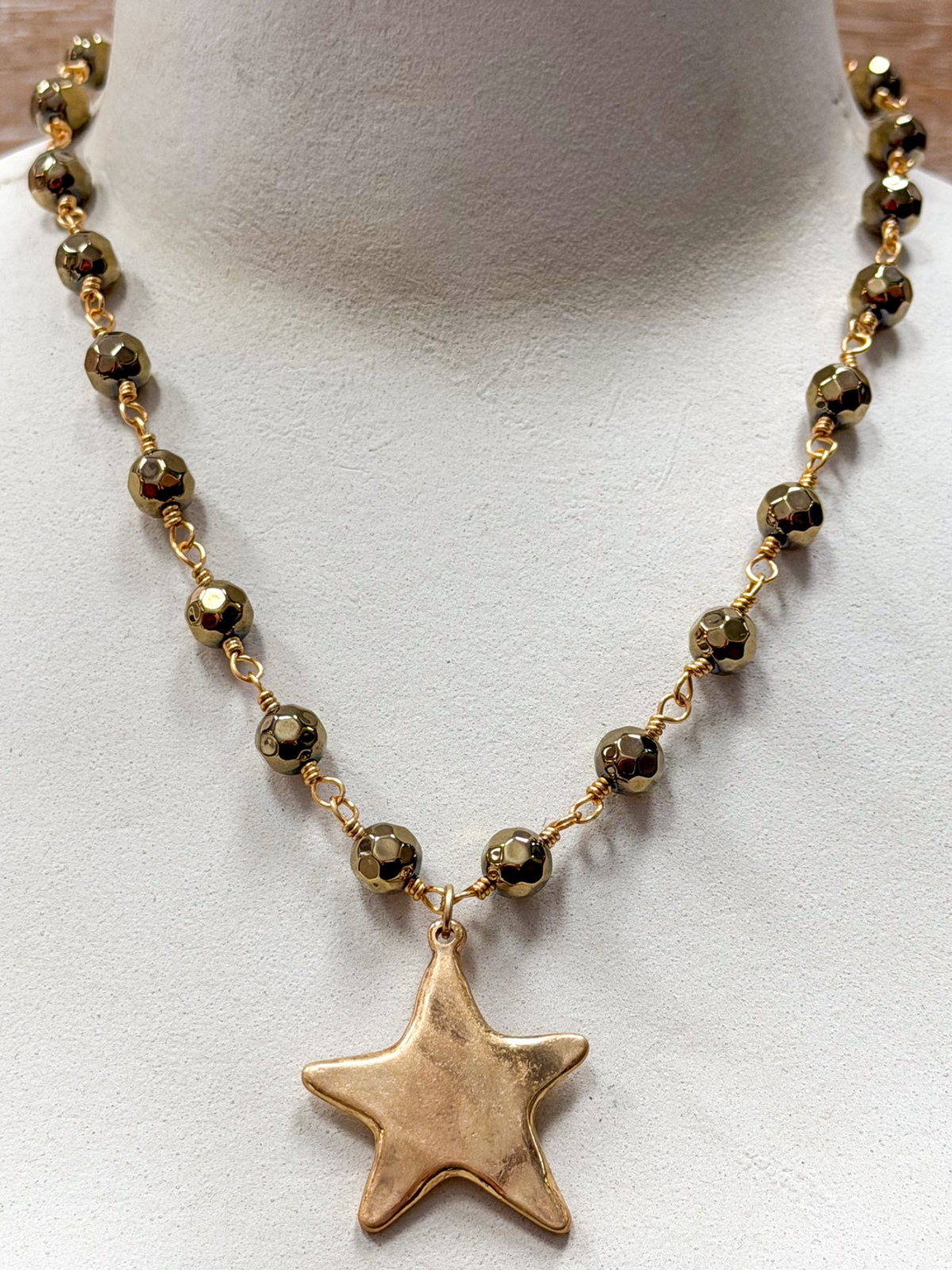 Talus Gold Necklace - Star
