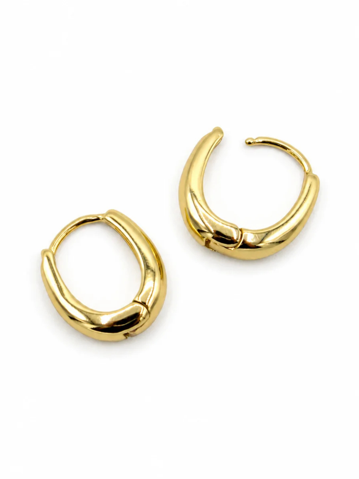 Oval Gold Huggies
