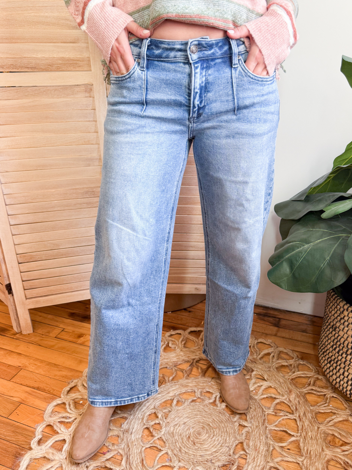 Low Rise Wide Ankle Baggy Jeans