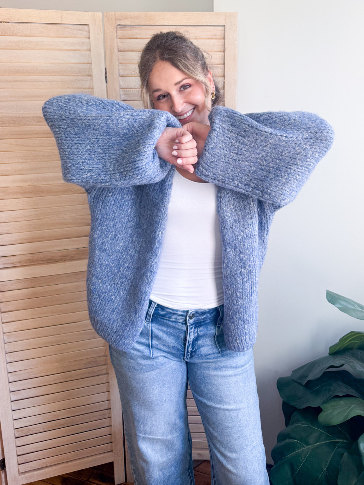 Delilah Balloon Sleeve Cardigan