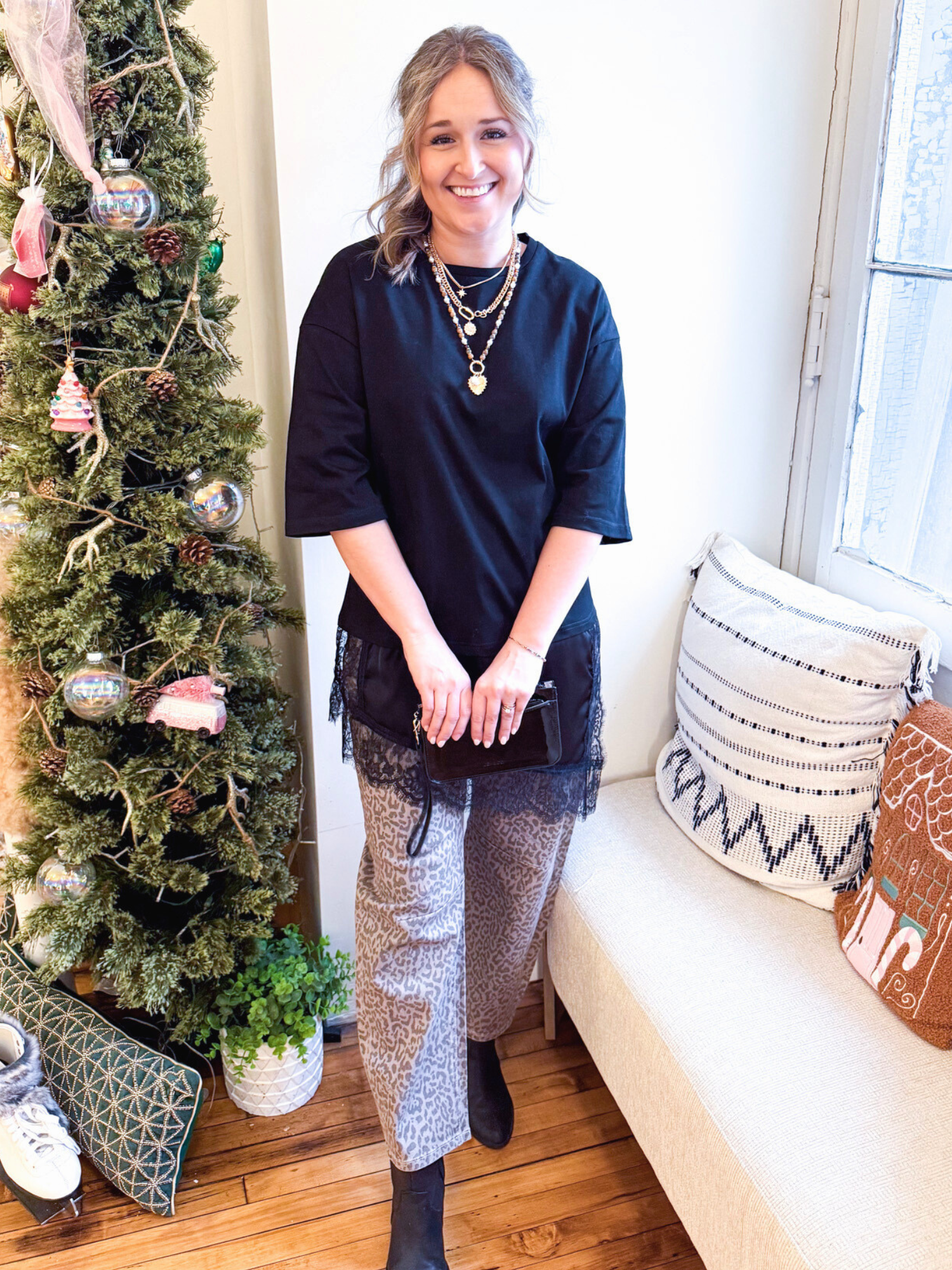 Hazel Lace Trim Tee - Black