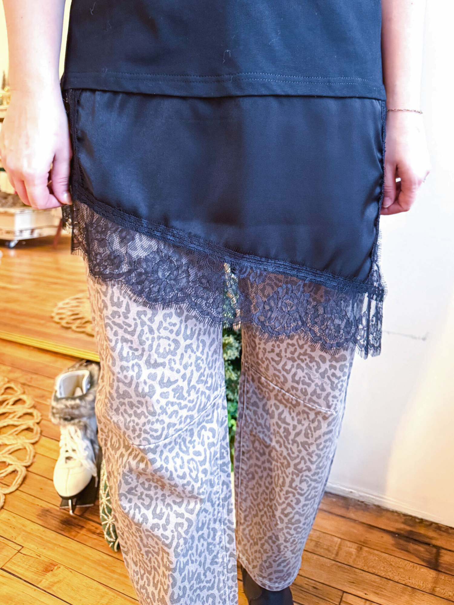 Hazel Lace Trim Tee - Black