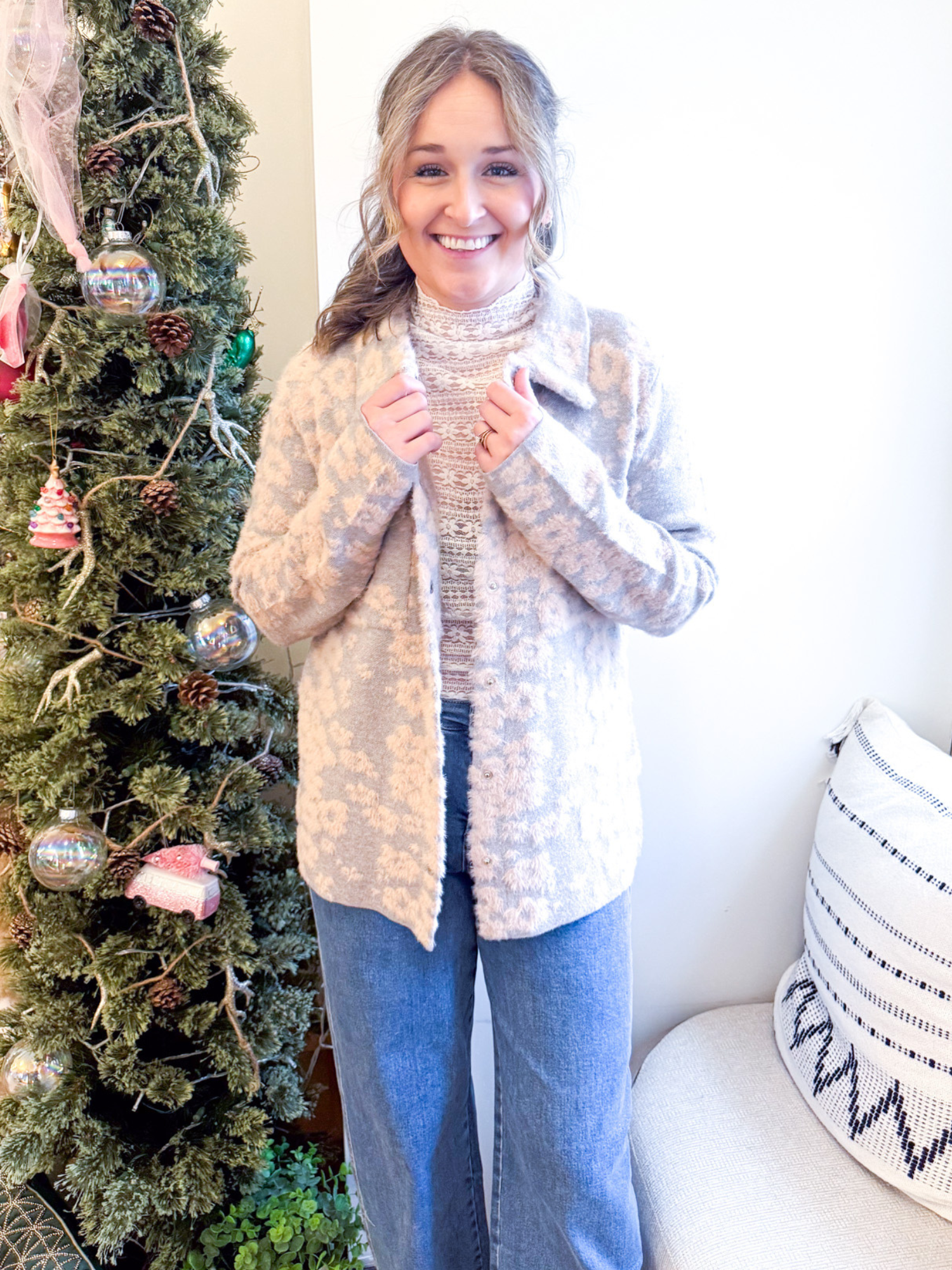 Livvy Floral Jacquard Sweater Jacket