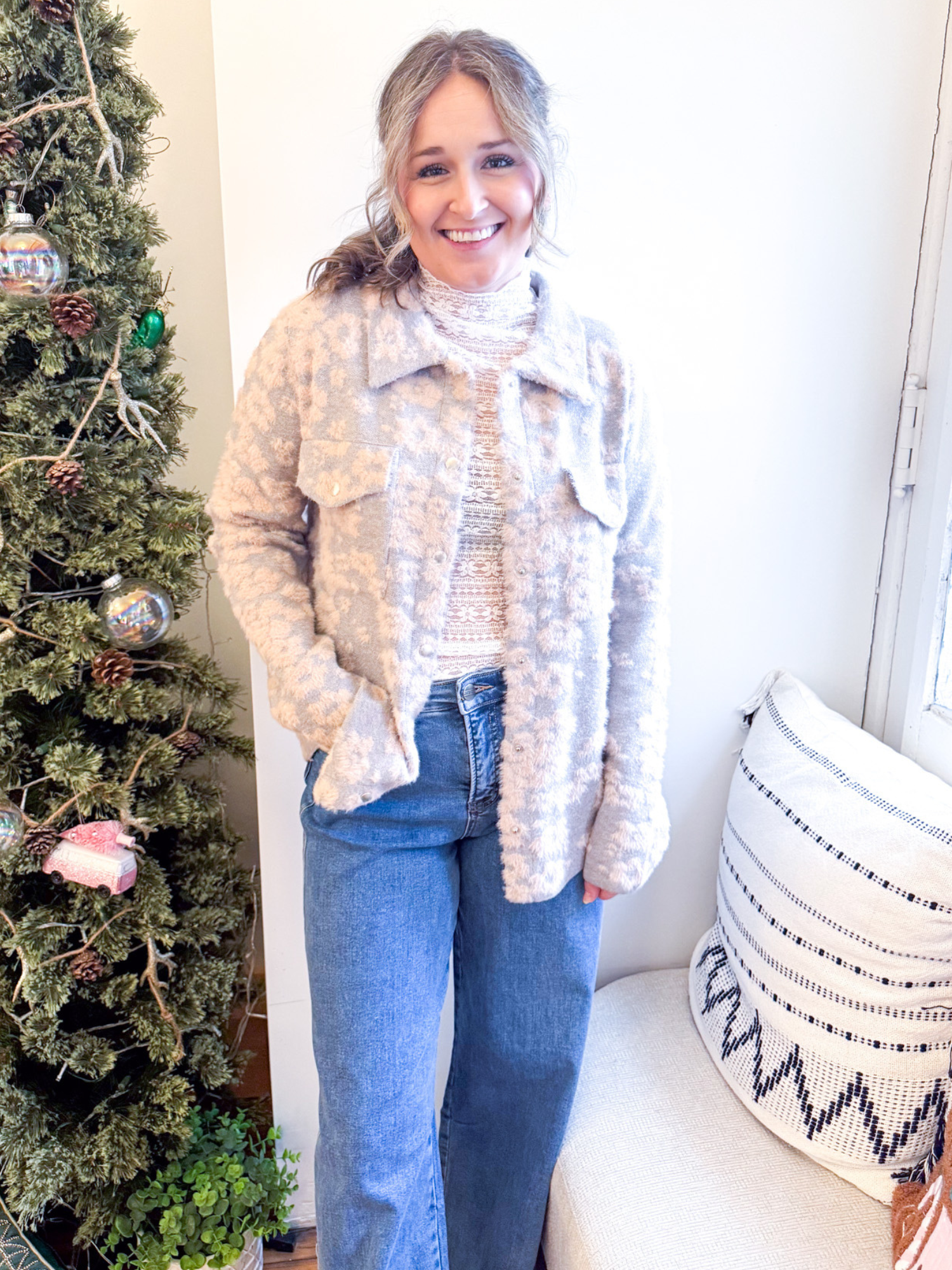 Livvy Floral Jacquard Sweater Jacket