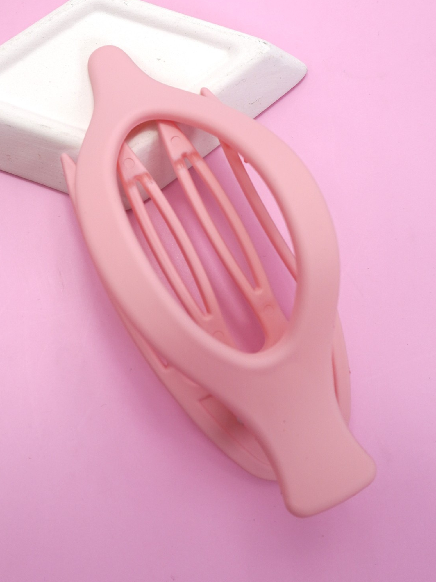 Flat Lay Hair Claw Clip - The Collective Rose