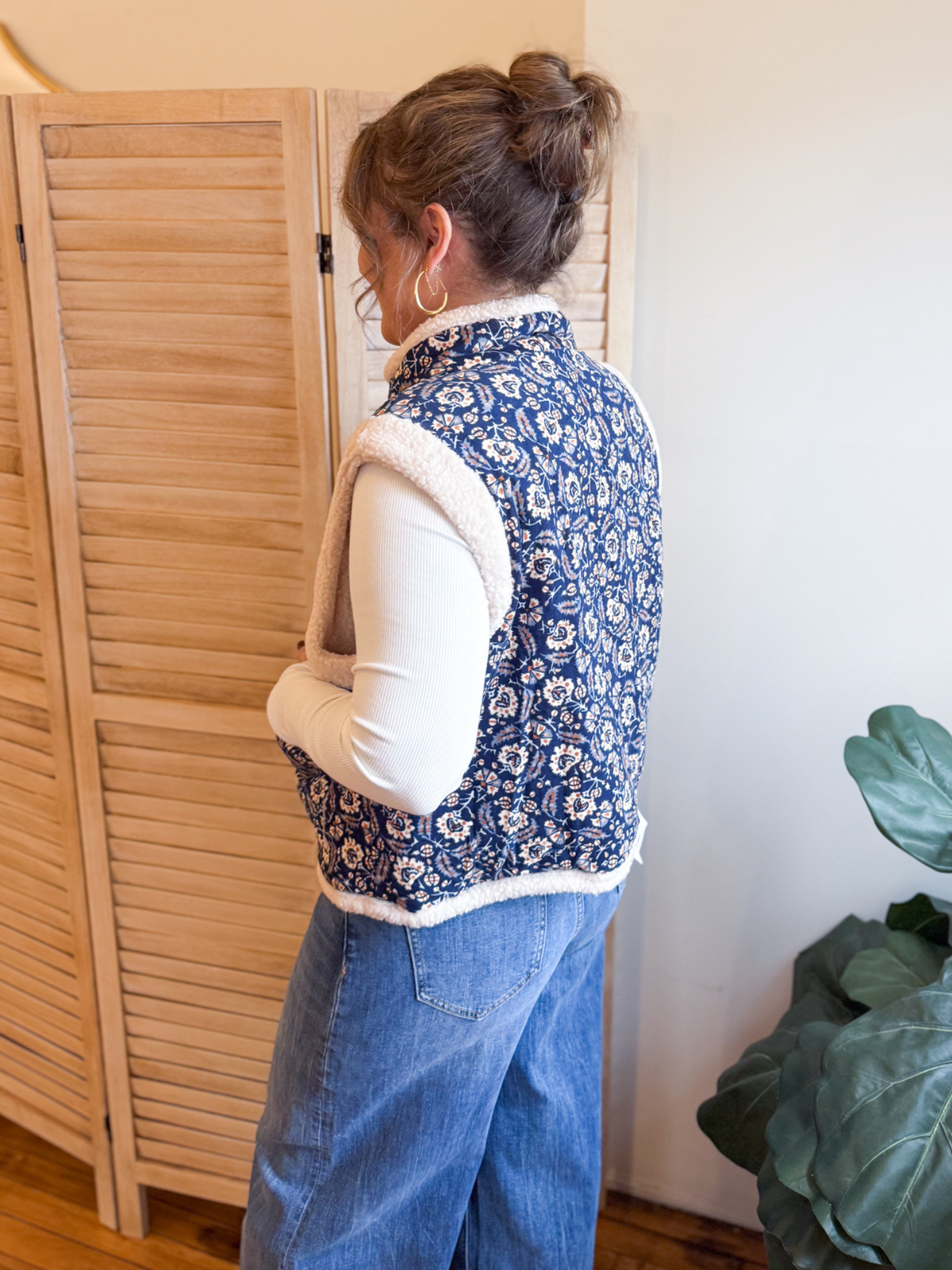 Reese Paisley Print Vest